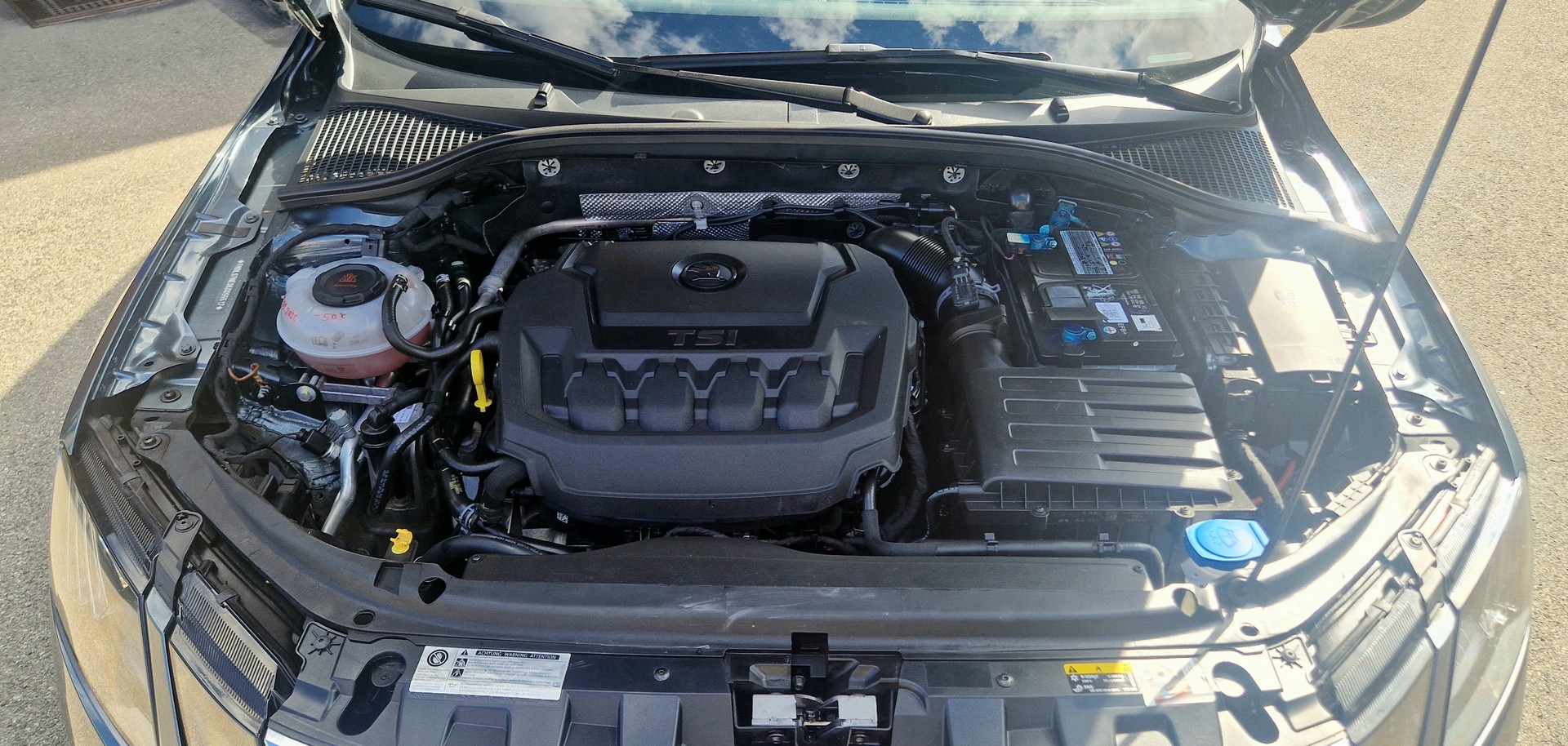 SKODA Octavia Combi 2.0 TSI Clever 4x4 DSG-image-12