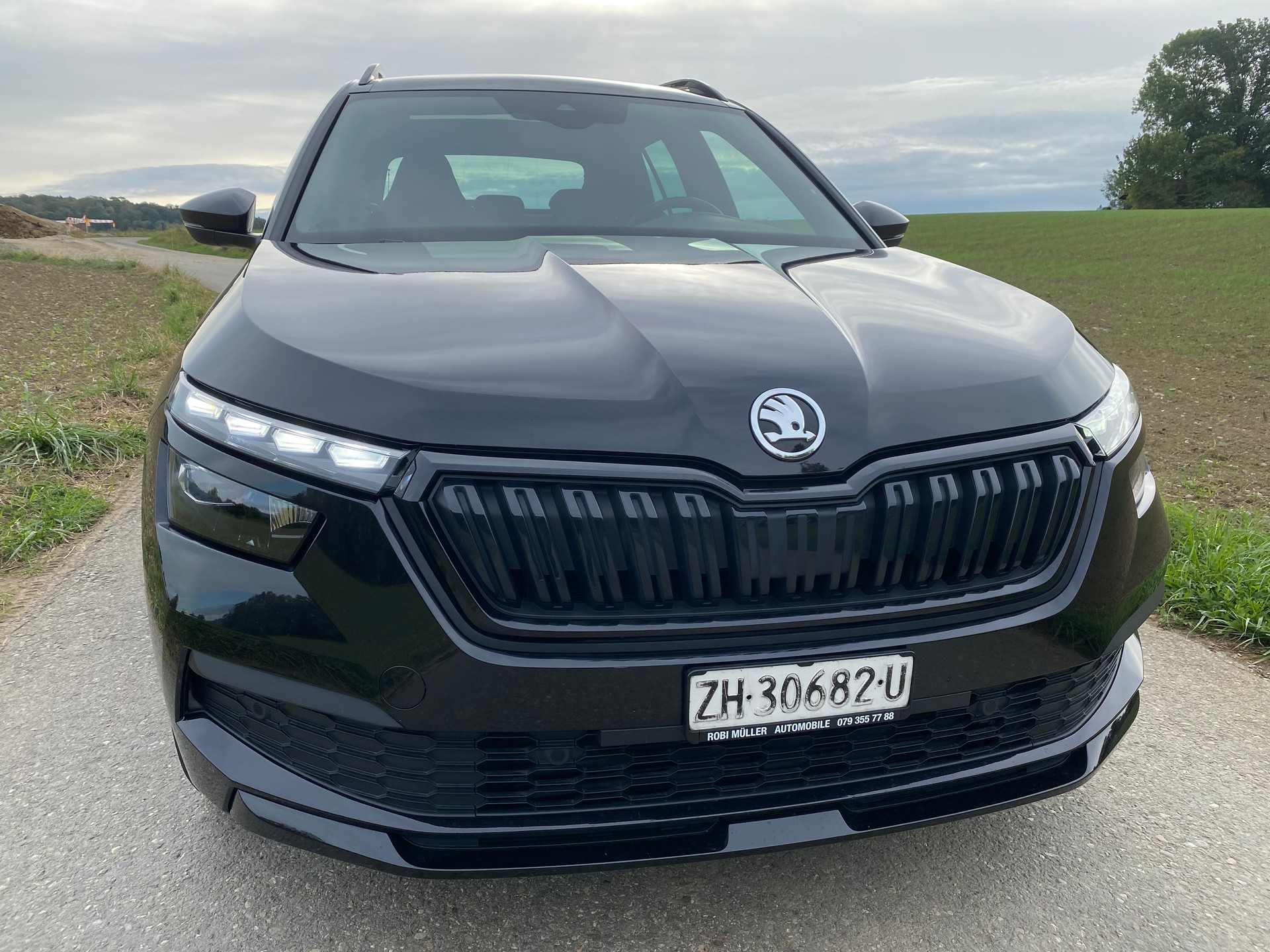 SKODA Kamiq 1.0 TSI Monte Carlo DSG-image-1