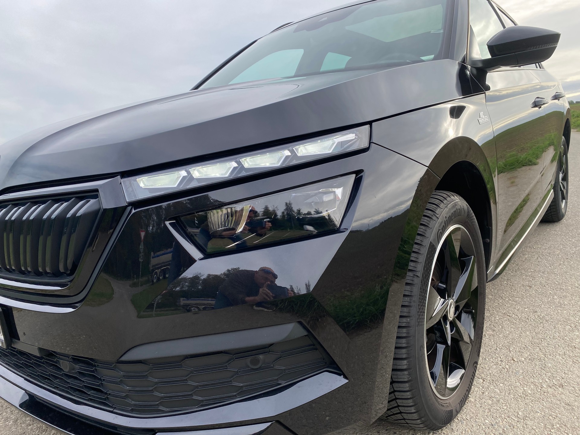 SKODA Kamiq 1.0 TSI Monte Carlo DSG-image-2