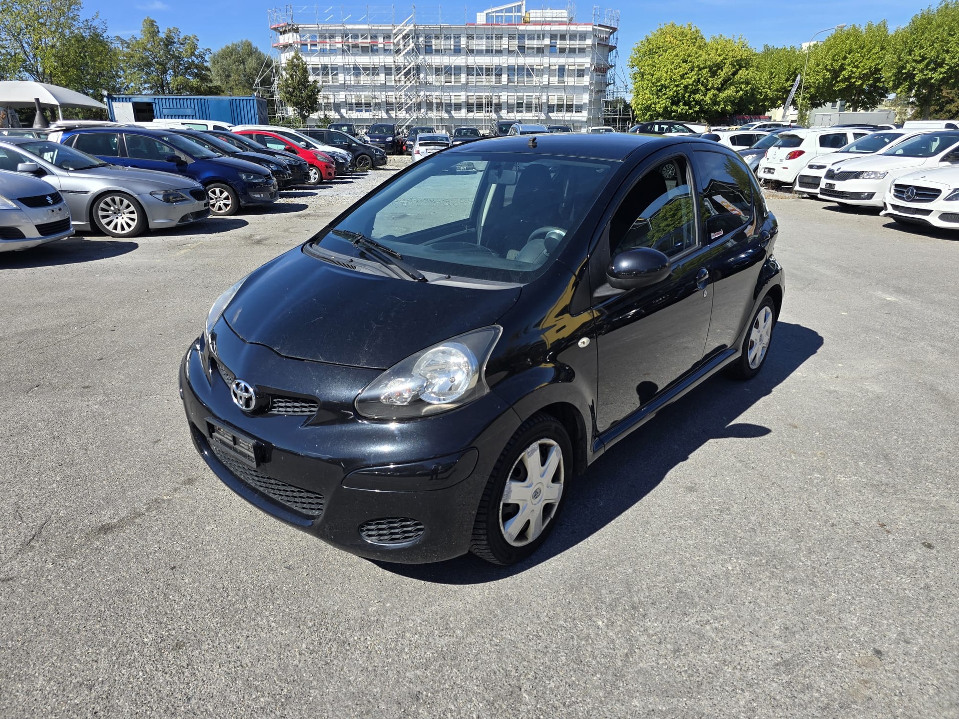 TOYOTA Aygo 1.0 Linea Sol-image-1