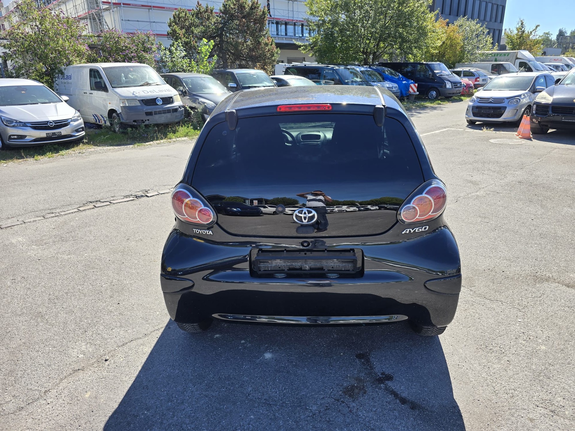 TOYOTA Aygo 1.0 Linea Sol-image-3