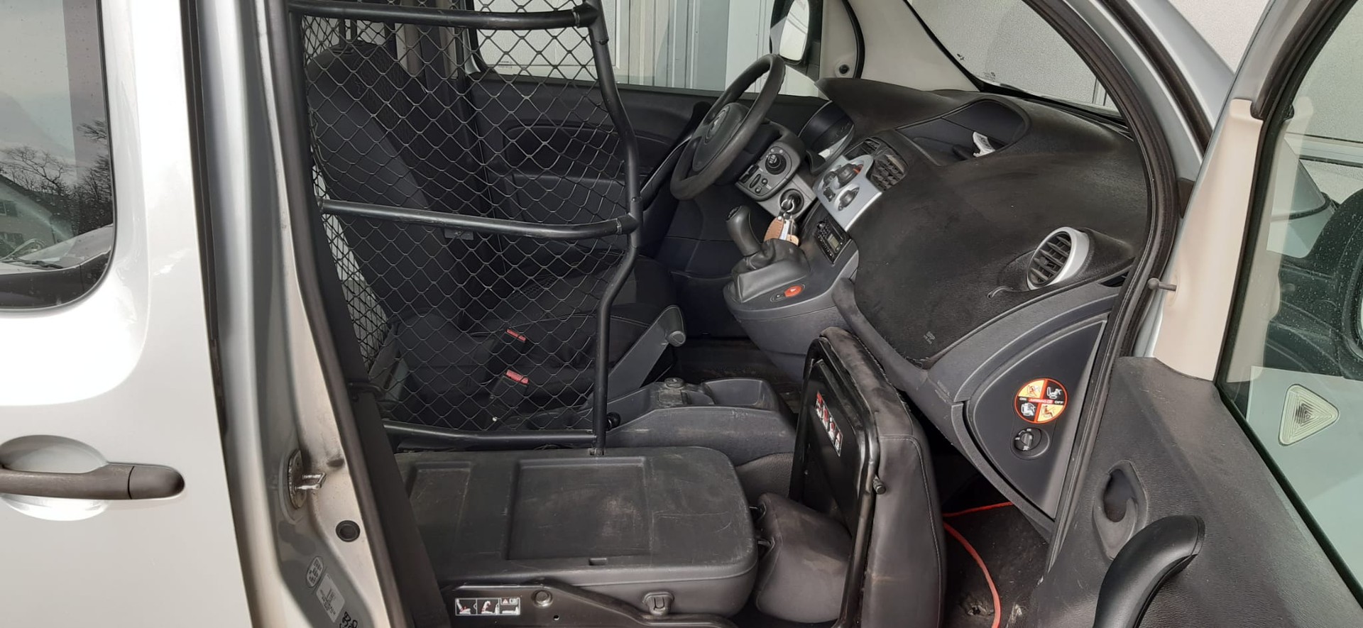 RENAULT Kangoo dCi 90 Business-image-9