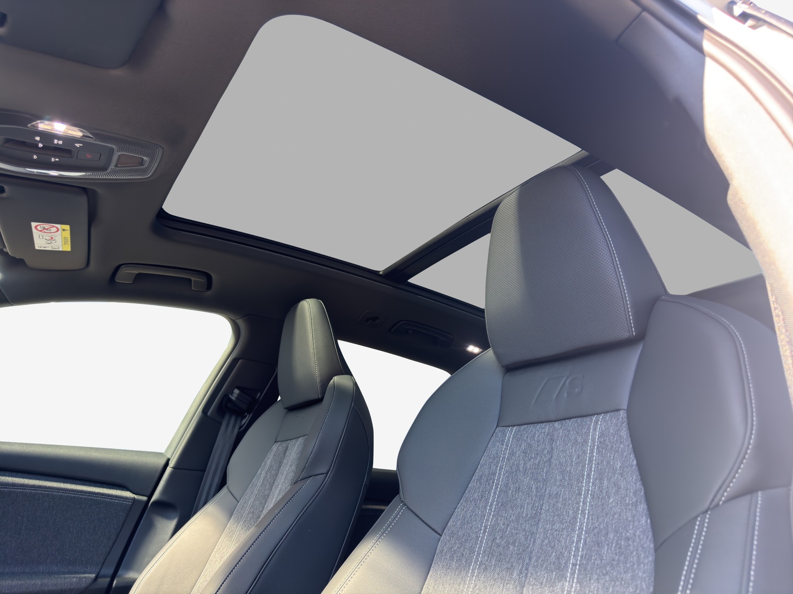AUDI Q6 e-tron quattro-image-14