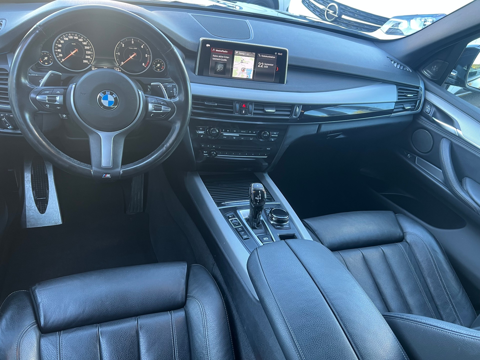 BMW X5 xDrive 30d Steptronic-image-8