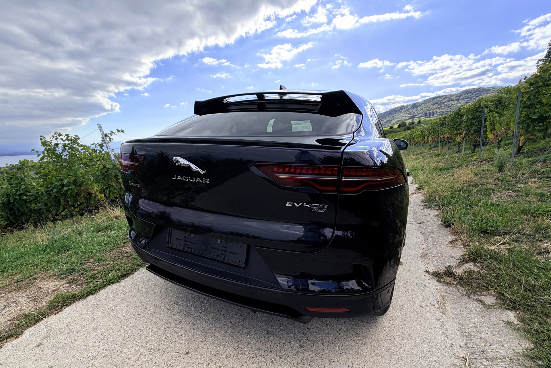 JAGUAR I-Pace EV400 HSE Black AWD-image-10