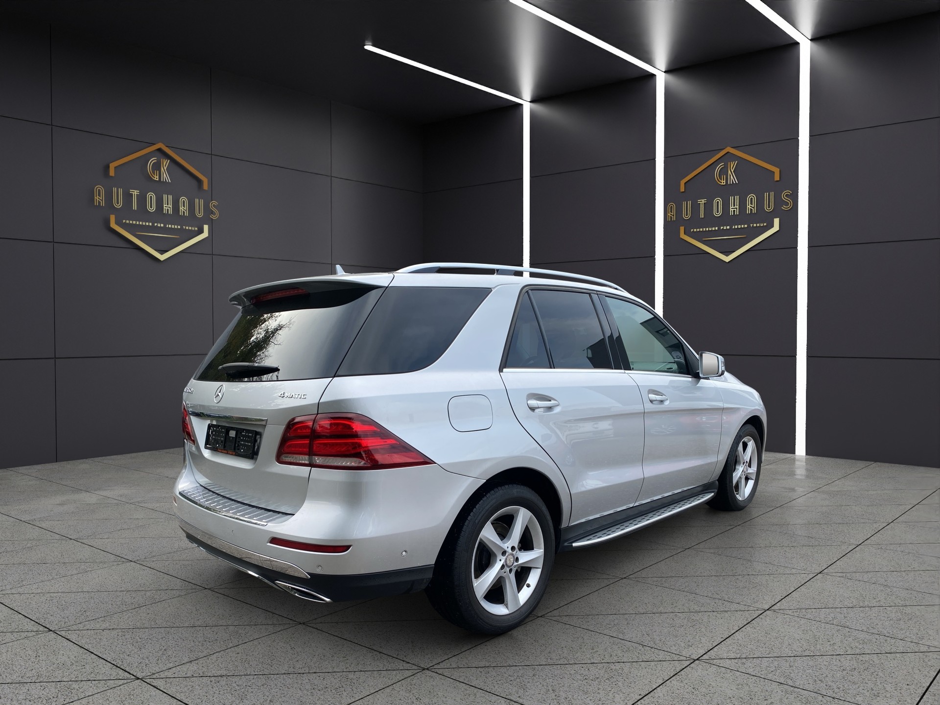 MERCEDES-BENZ GLE 350 d Executive 4Matic 9G-Tronic-image-5