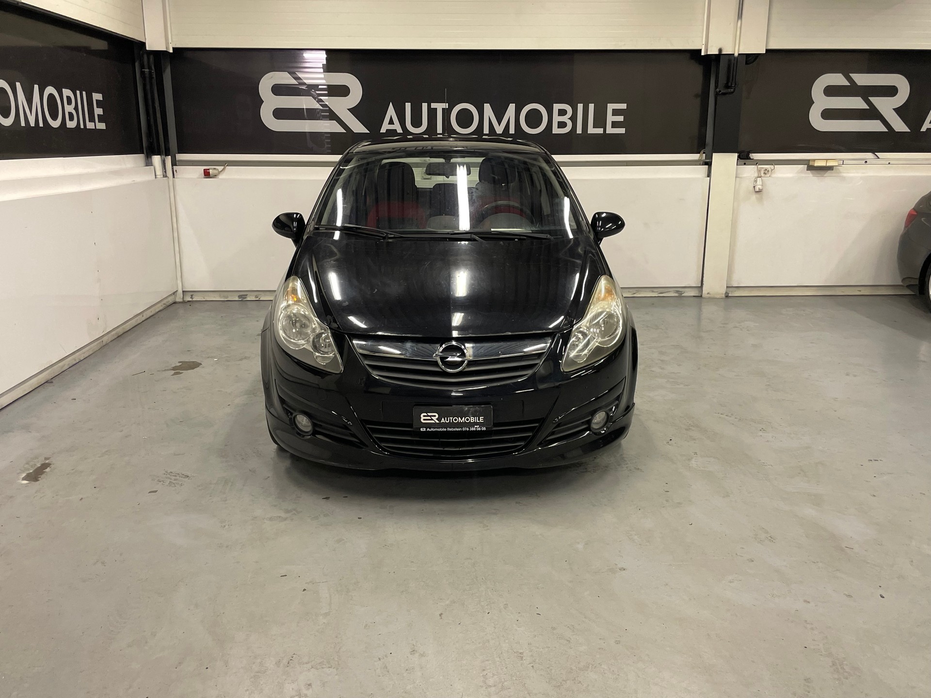 OPEL Corsa 1.6 Turbo GSi-image-4