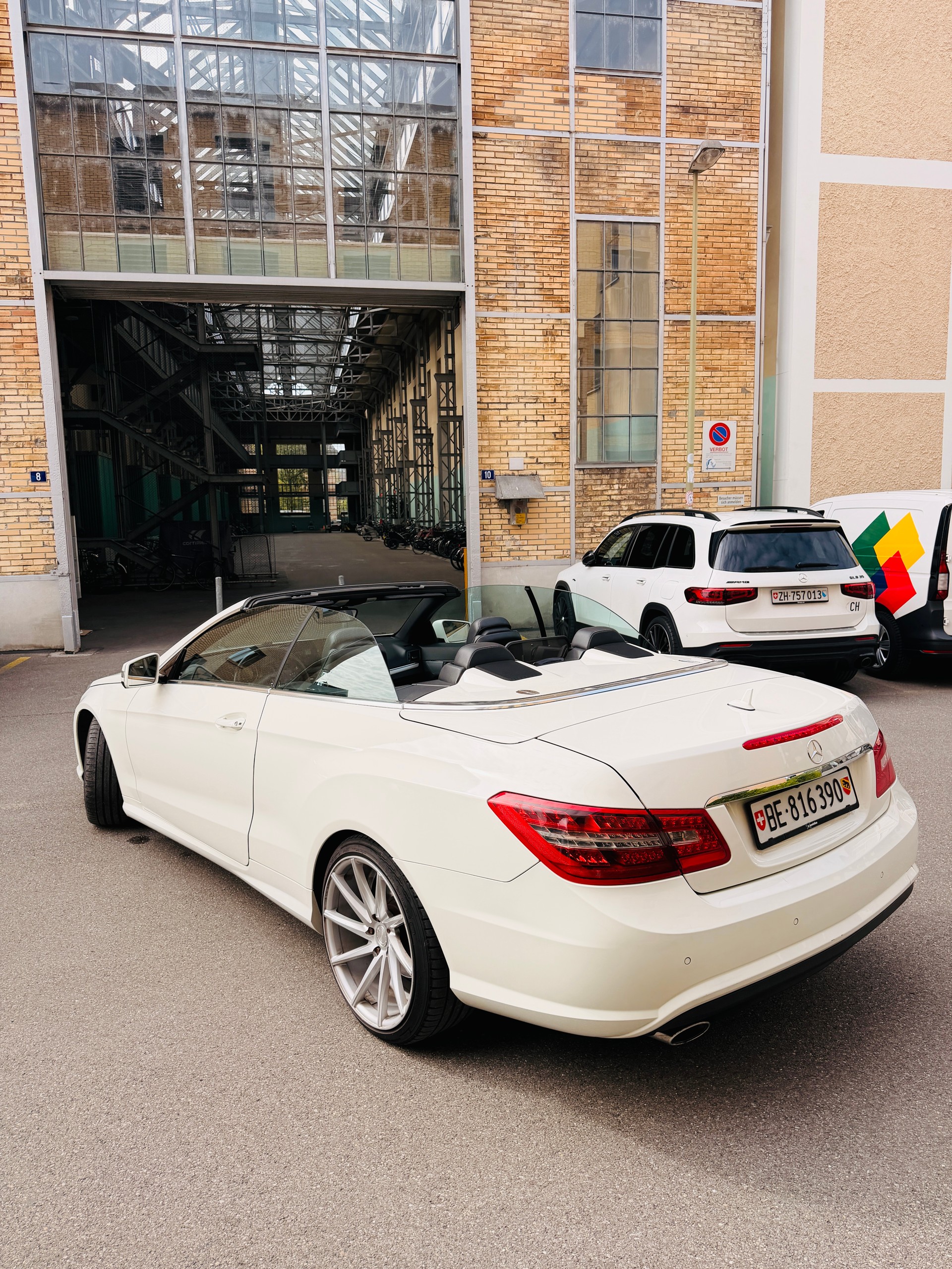 MERCEDES-BENZ E 220 CDI BlueEF Elegance-image-1