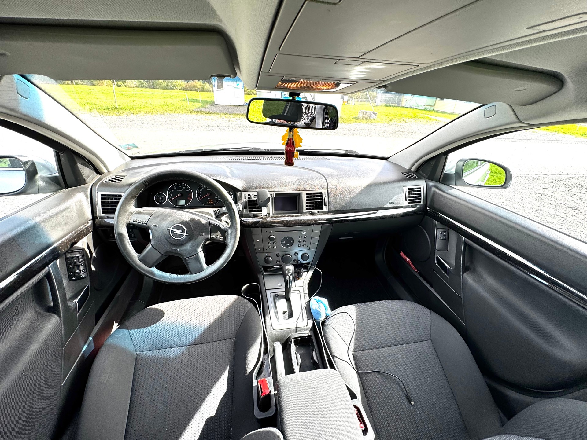 OPEL 3.2 V6 Design Edition-image-3