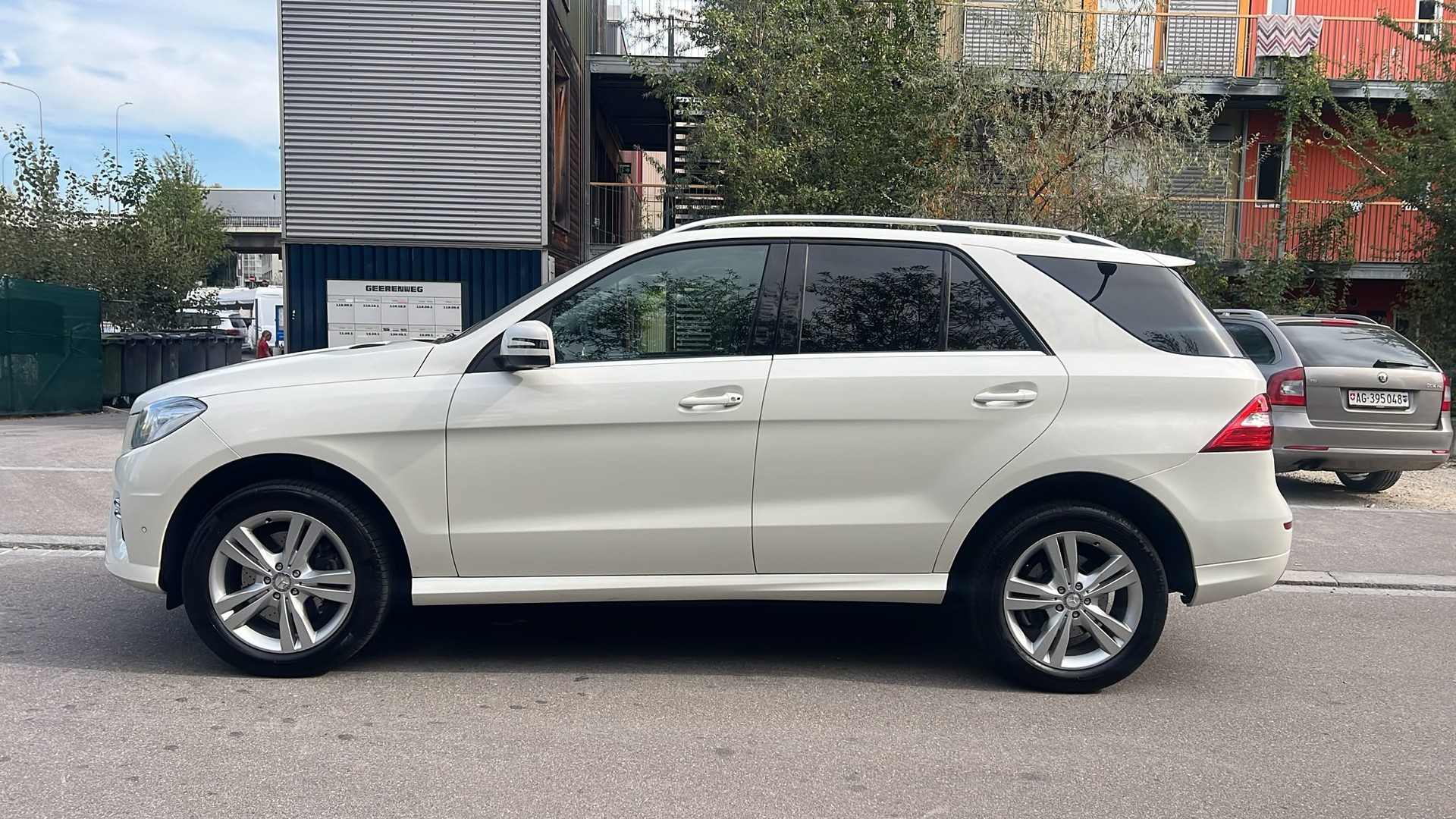 MERCEDES-BENZ ML 350 BlueTEC 4Matic 7G-Tronic-image-3