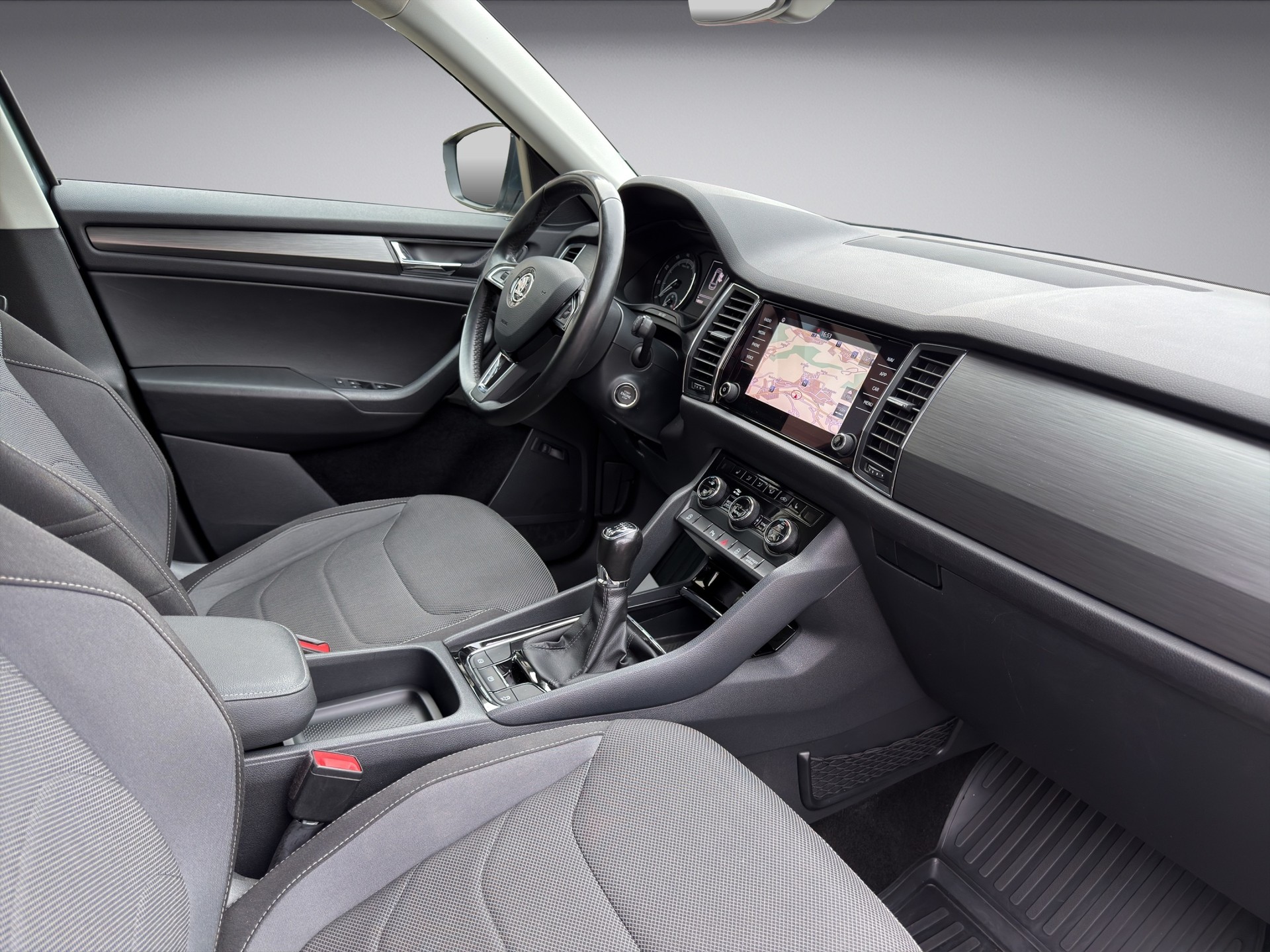 SKODA Kodiaq 1.4 TSI ACT Ambition 4x4-image-11