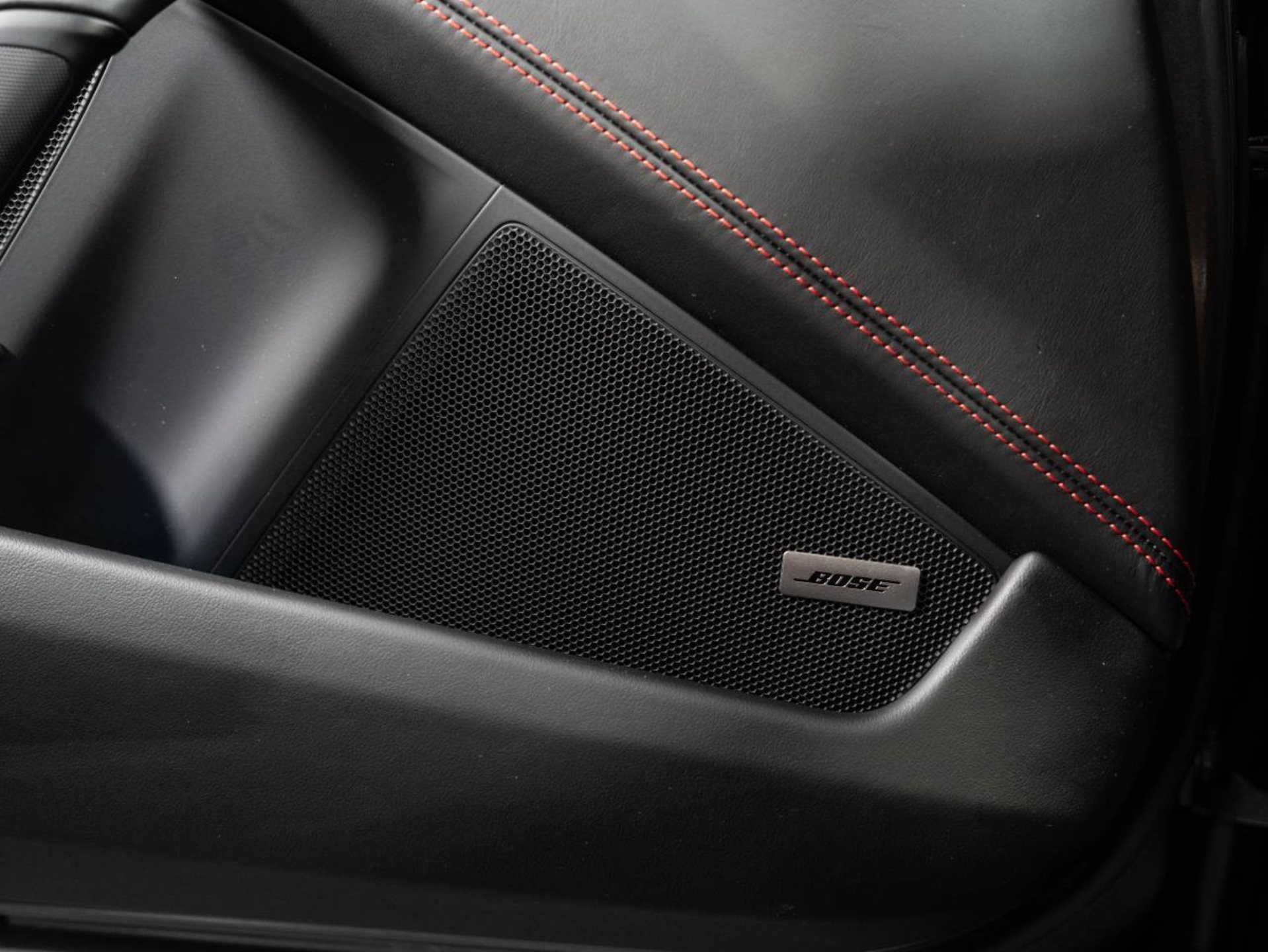 PORSCHE 911 Carrera 4 GTS Cabriolet-image-23