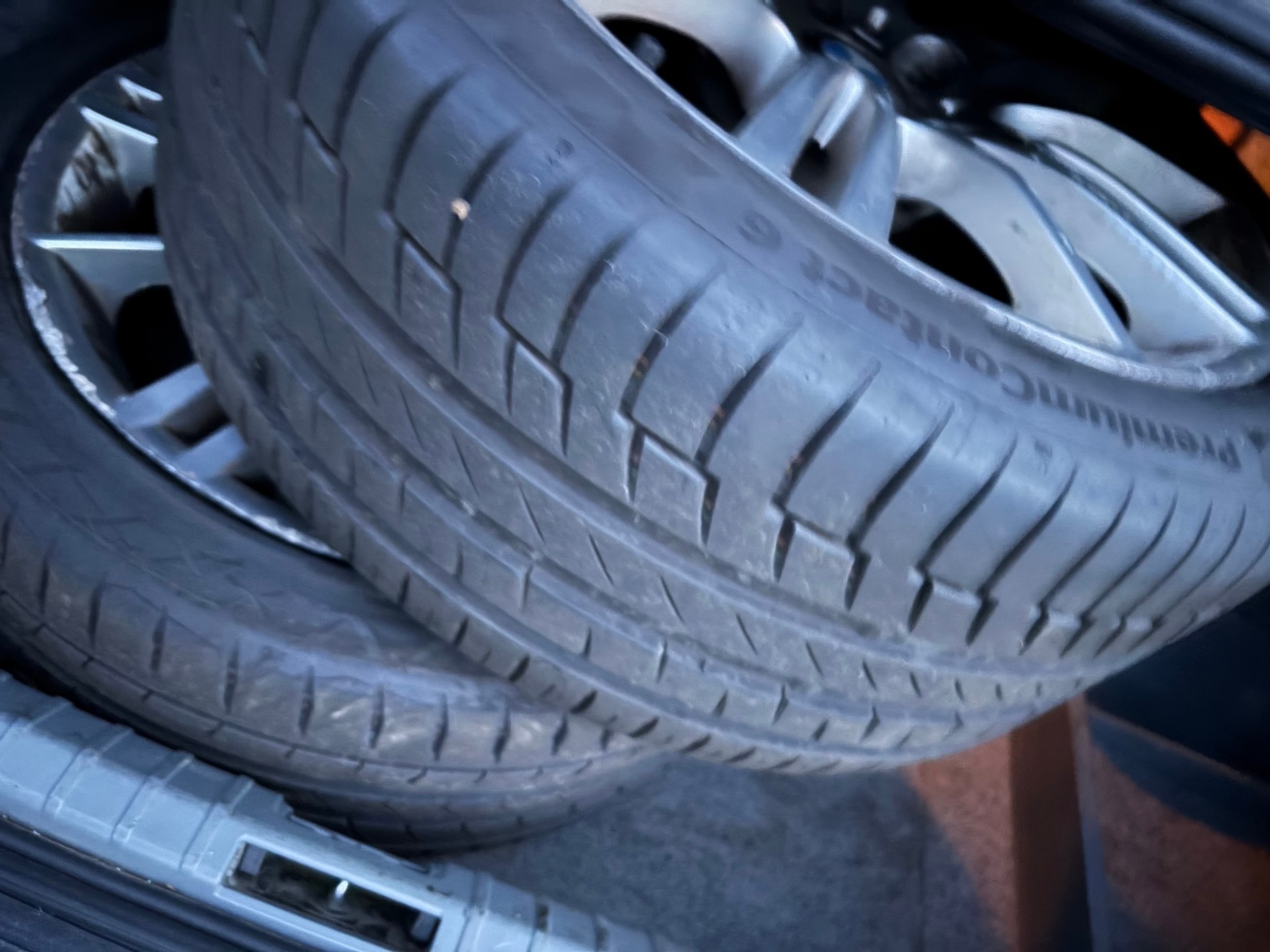 BMW 330d-image-5