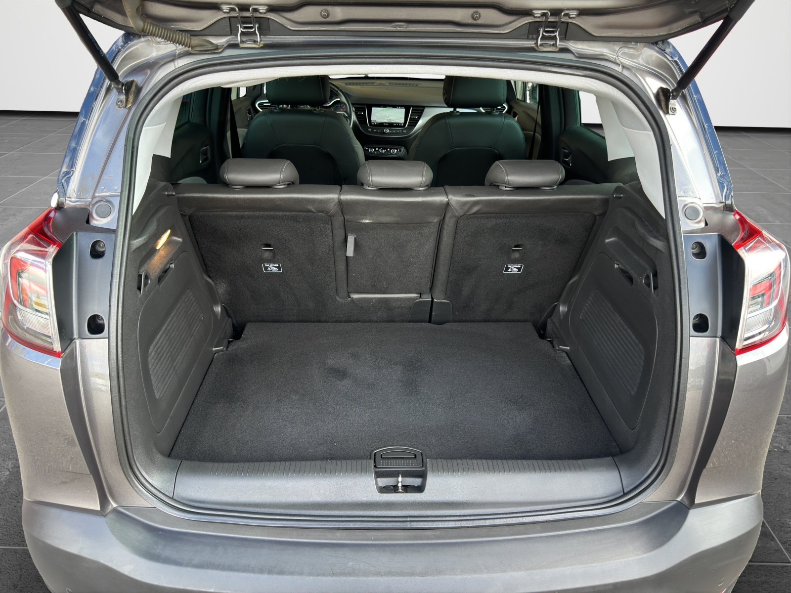 OPEL Crossland 1.2i Ultimate Automat *frisch ab Servce & MFK* 12 Monate Garantie*-image-15