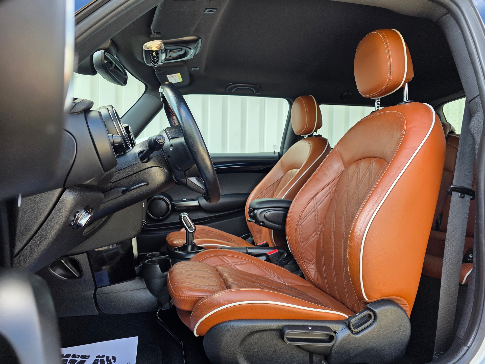 MINI Cooper Steptronic DKG-image-10