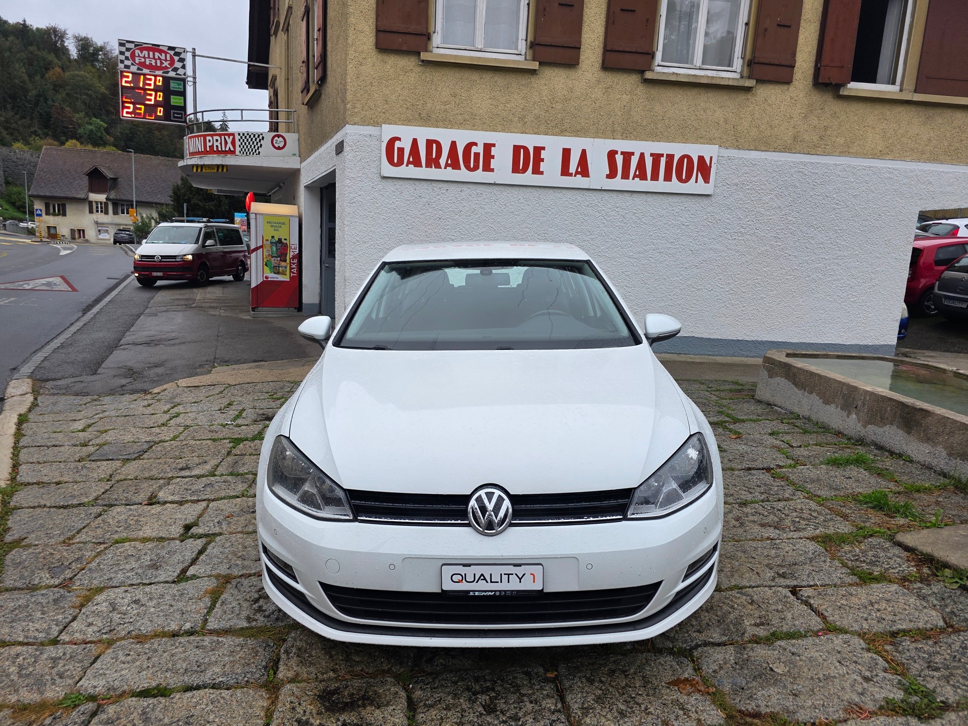 VW Golf 1.2 TSI Comfortline-image-1