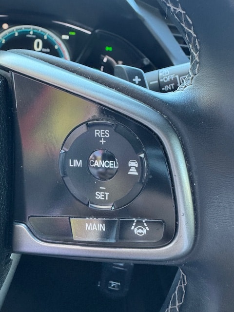 HONDA Civic 1.0 VTEC Executive CVT-image-15