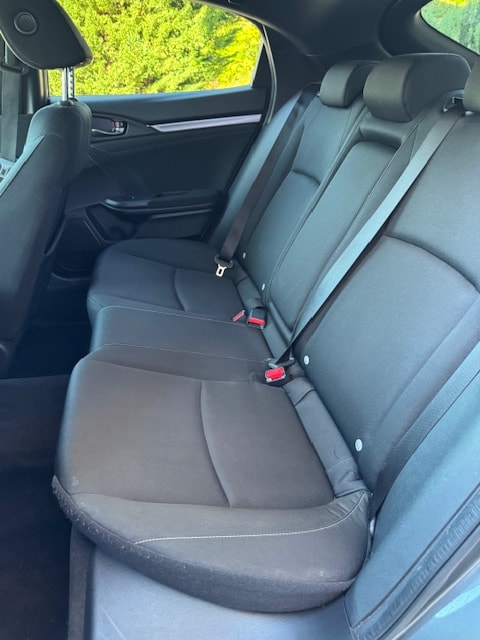 HONDA Civic 1.0 VTEC Executive CVT-image-18