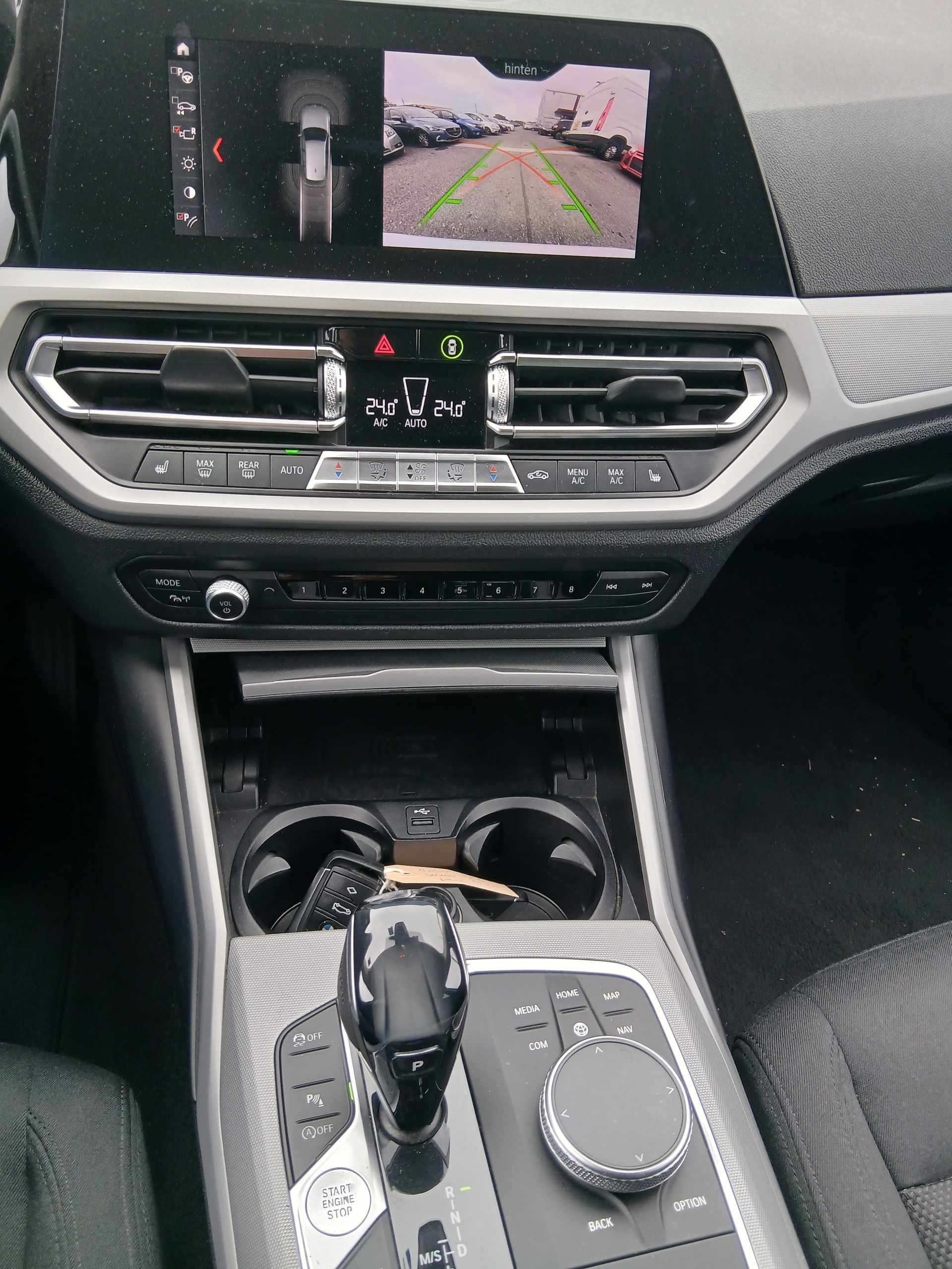 BMW 320d xDrive Touring M Sport Steptronic-image-6