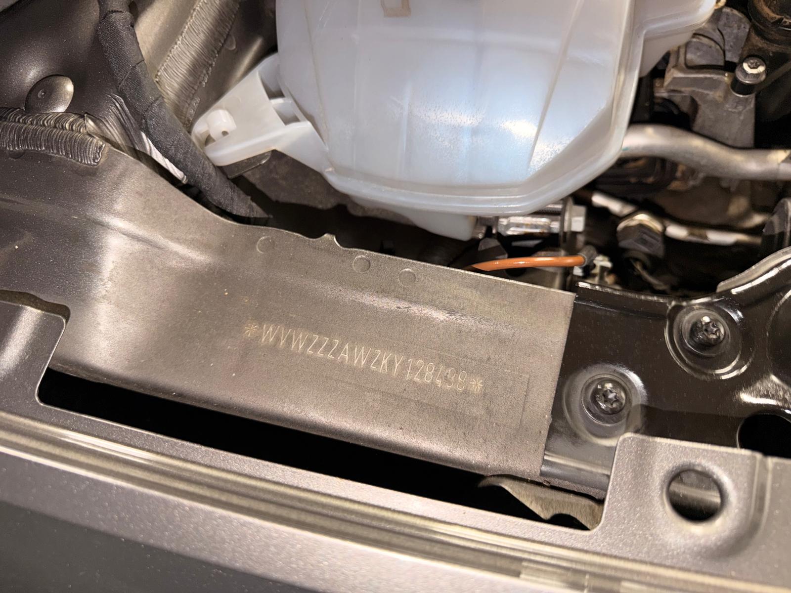 VW Polo 2.0 TSI GTI DSG-image-8