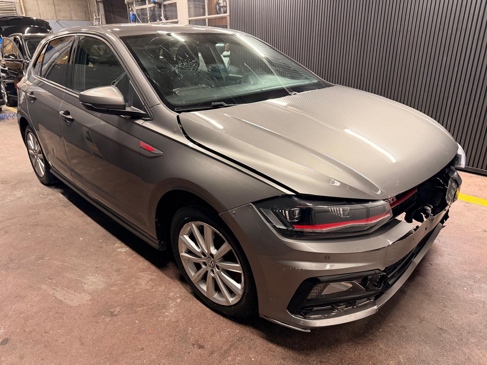 VW Polo 2.0 TSI GTI DSG-image-5