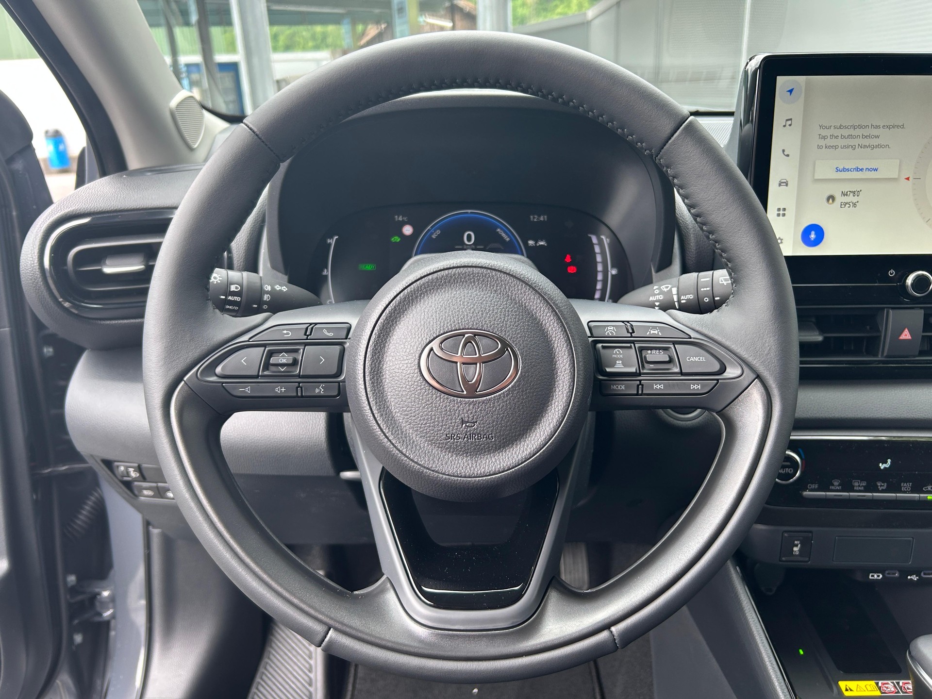TOYOTA Yaris 1.5 VVT-i HSD Trend-image-8