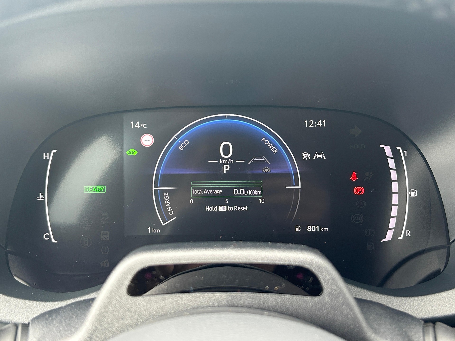 TOYOTA Yaris 1.5 VVT-i HSD Trend-image-9