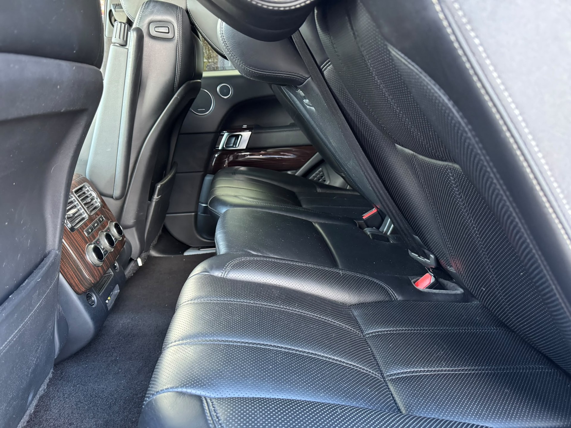 LAND ROVER Range Rover 4.4 SDV8 Autobiography Automatic-image-9