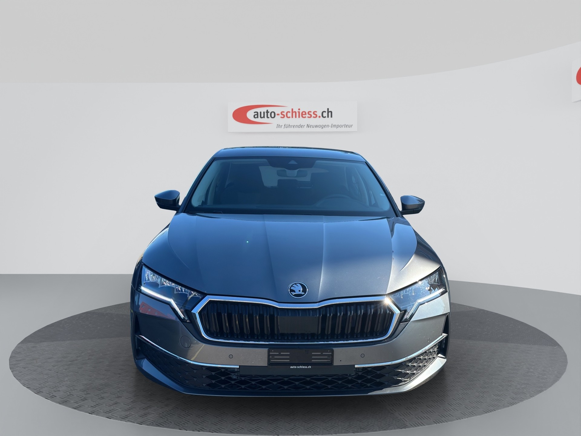 SKODA OCTAVIA-image-1