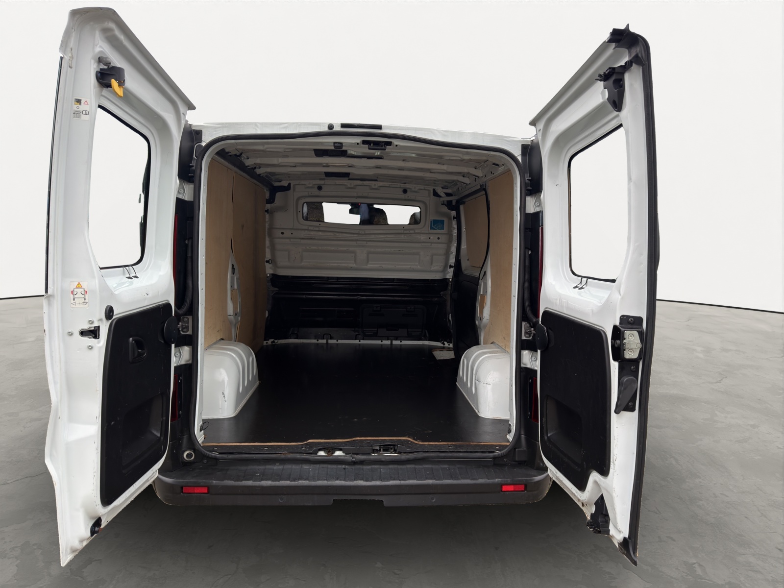RENAULT Trafic 2.0 Blue dCi 130 Advance L1H1 EN-image-19