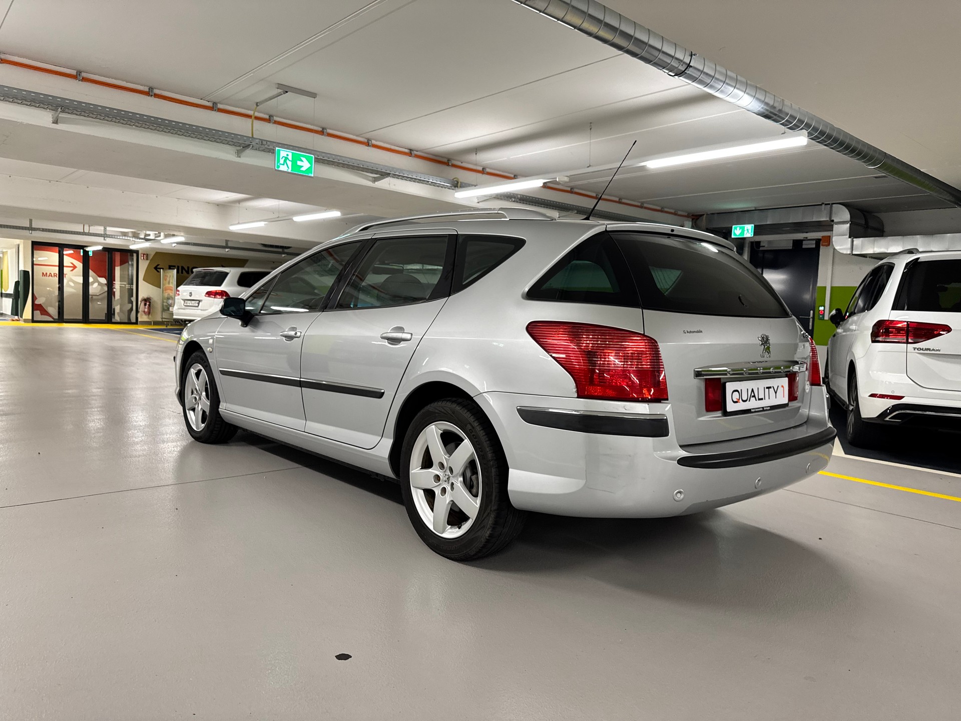 PEUGEOT 407 SW 2.2 ST Dynamic-image-6