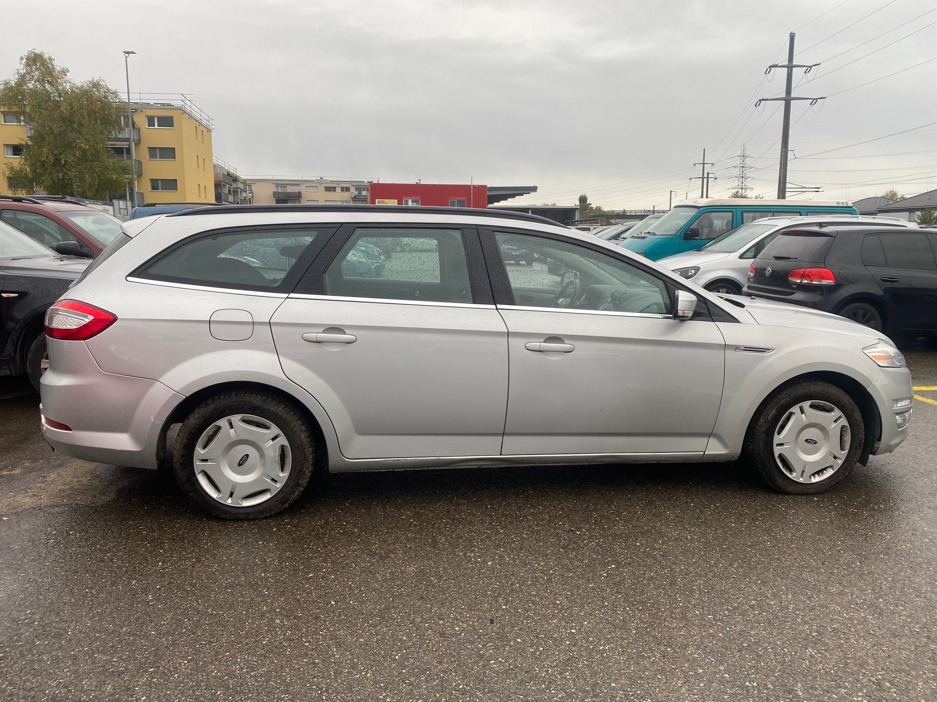 FORD Mondeo 2.0 TDCi 16V Titanium PowerShift-image-3