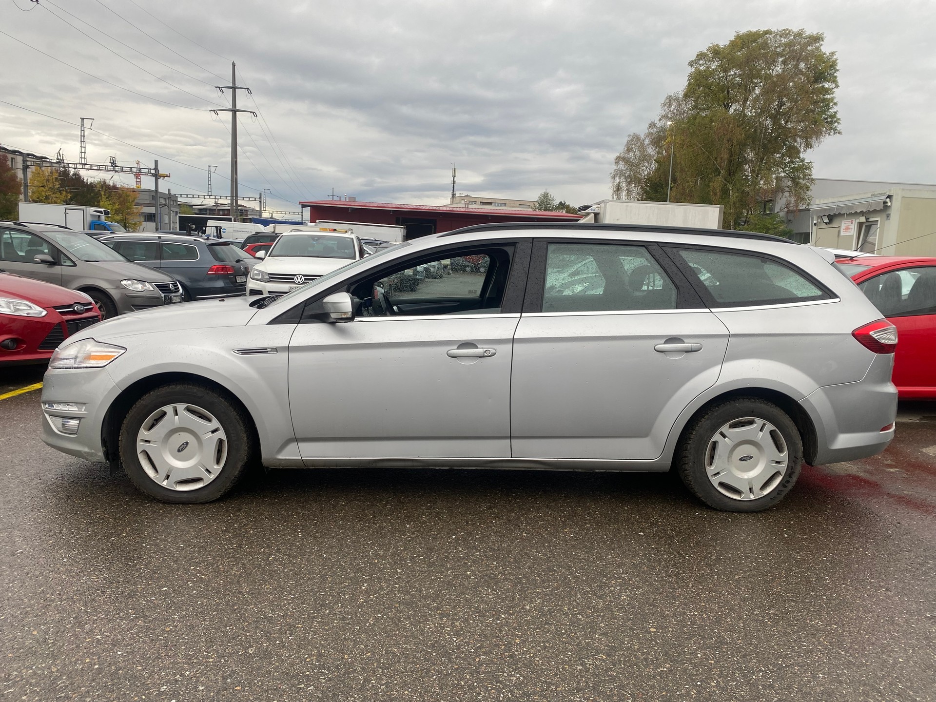 FORD Mondeo 2.0 TDCi 16V Titanium PowerShift-image-4