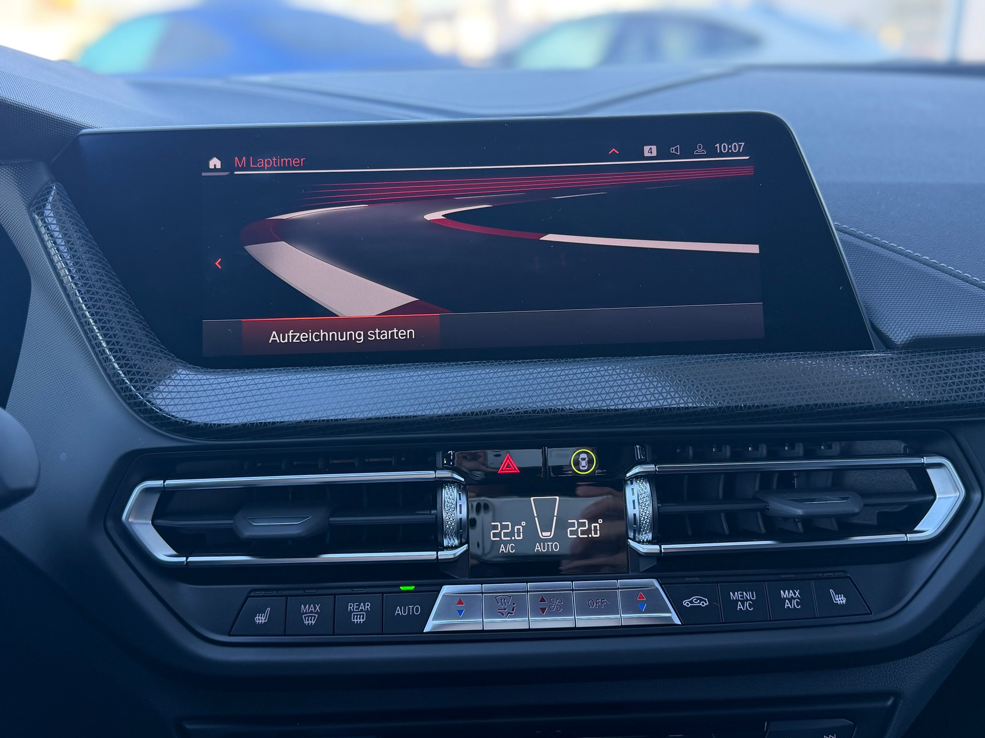 BMW M135i xDrive Swiss Performance Steptronic-image-25