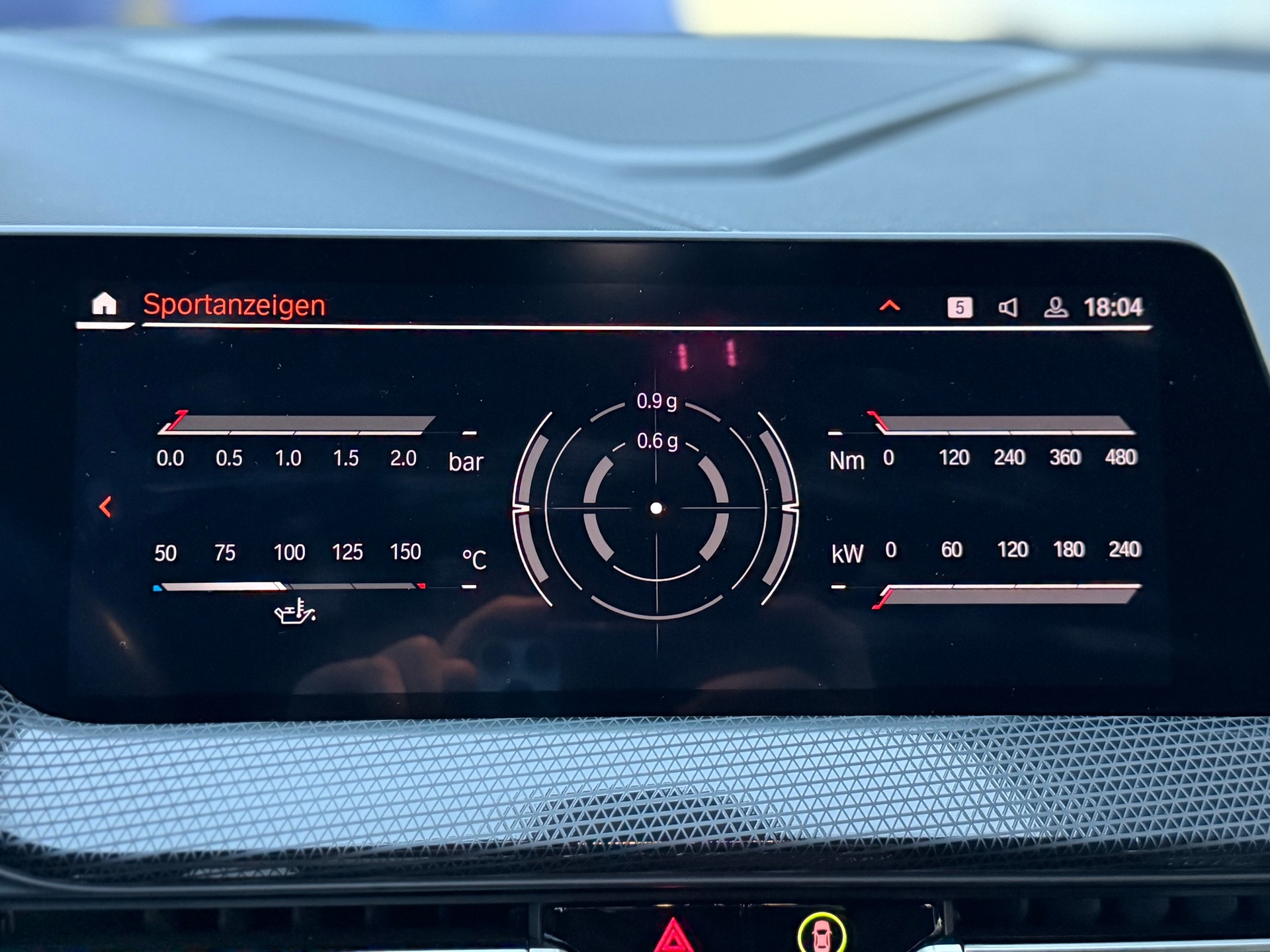 BMW M135i xDrive Swiss Performance Steptronic-image-22