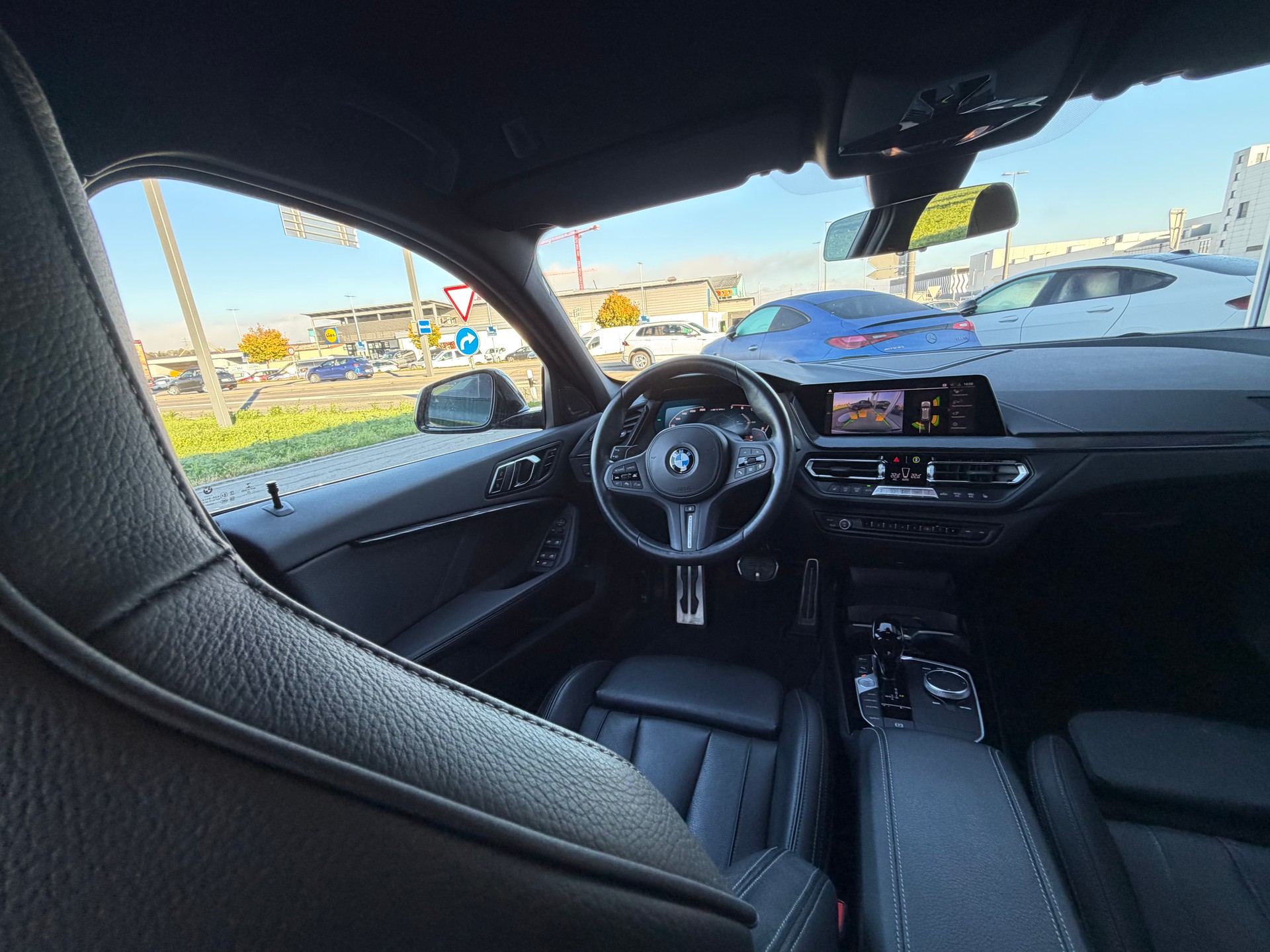 BMW M135i xDrive Swiss Performance Steptronic-image-17