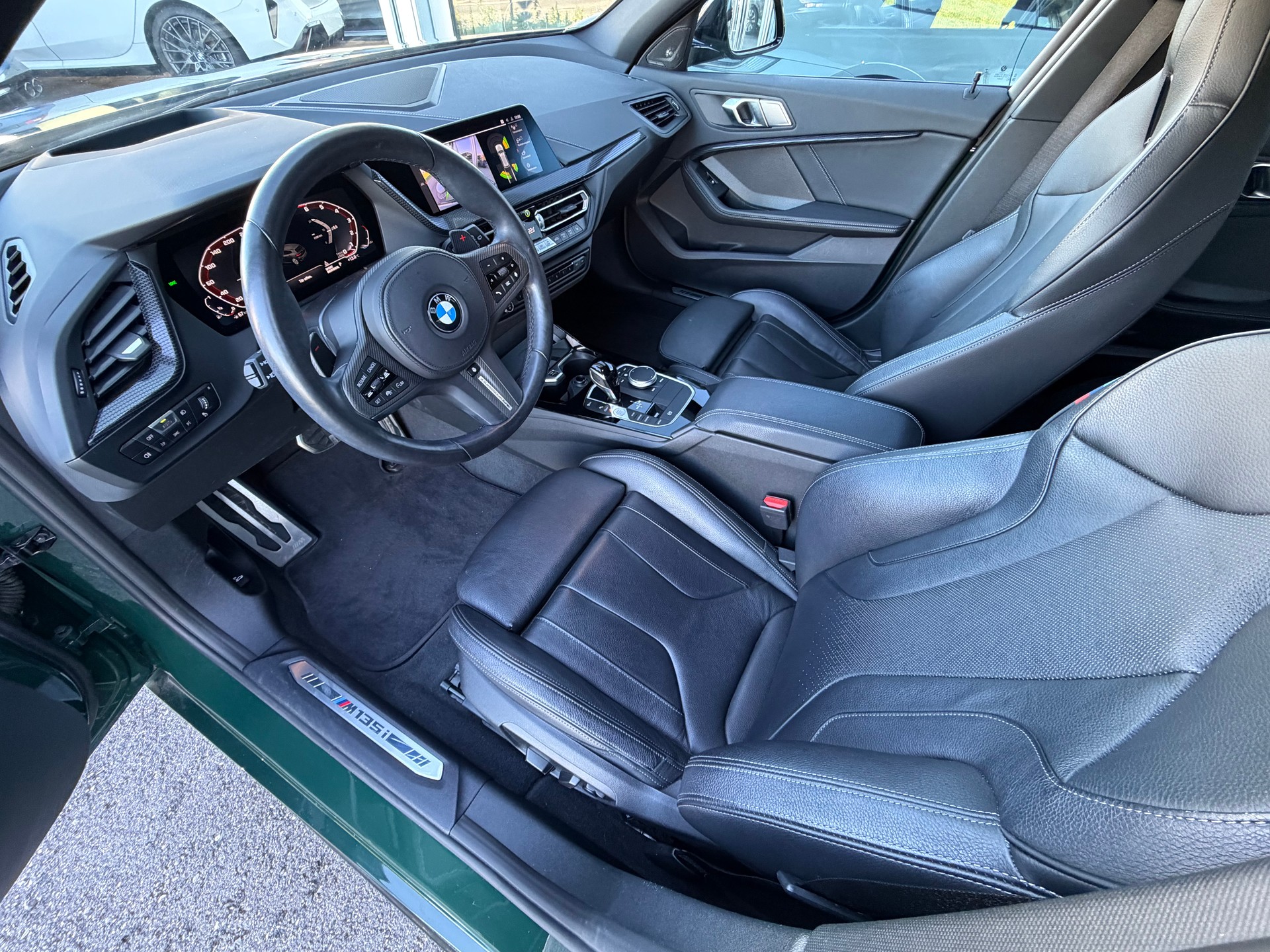 BMW M135i xDrive Swiss Performance Steptronic-image-16