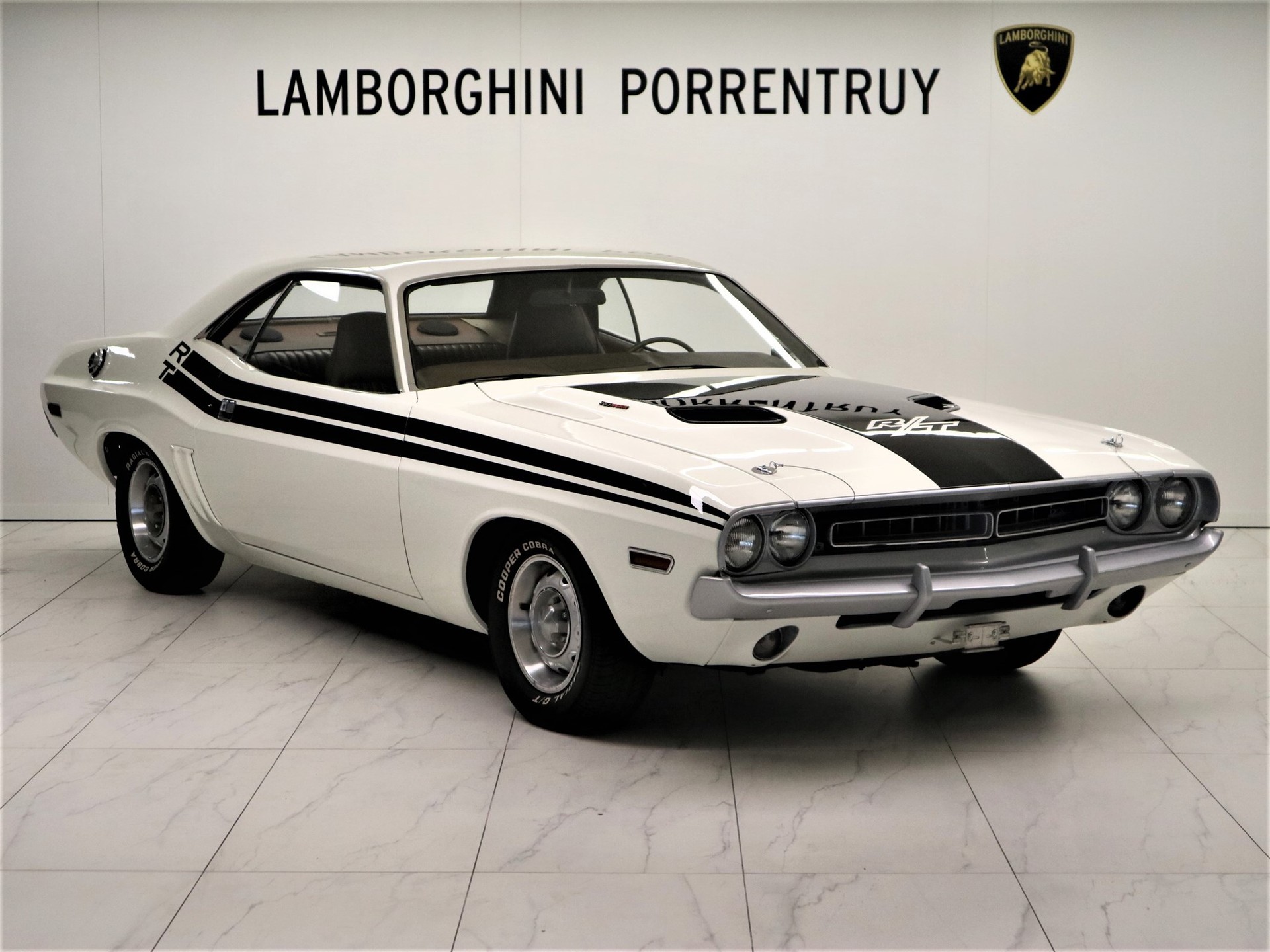 DODGE Challenger RT 383-image-0