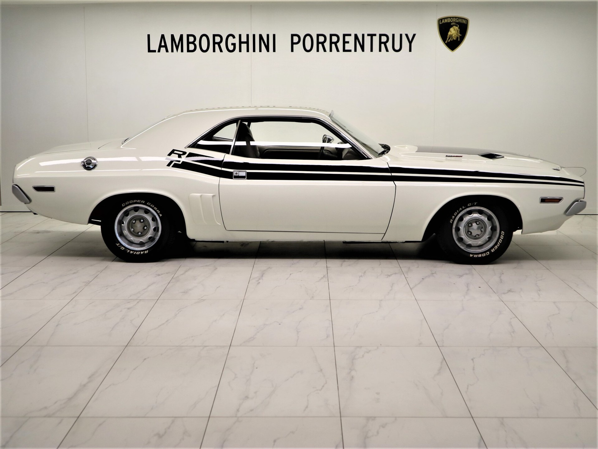 DODGE Challenger RT 383-image-1