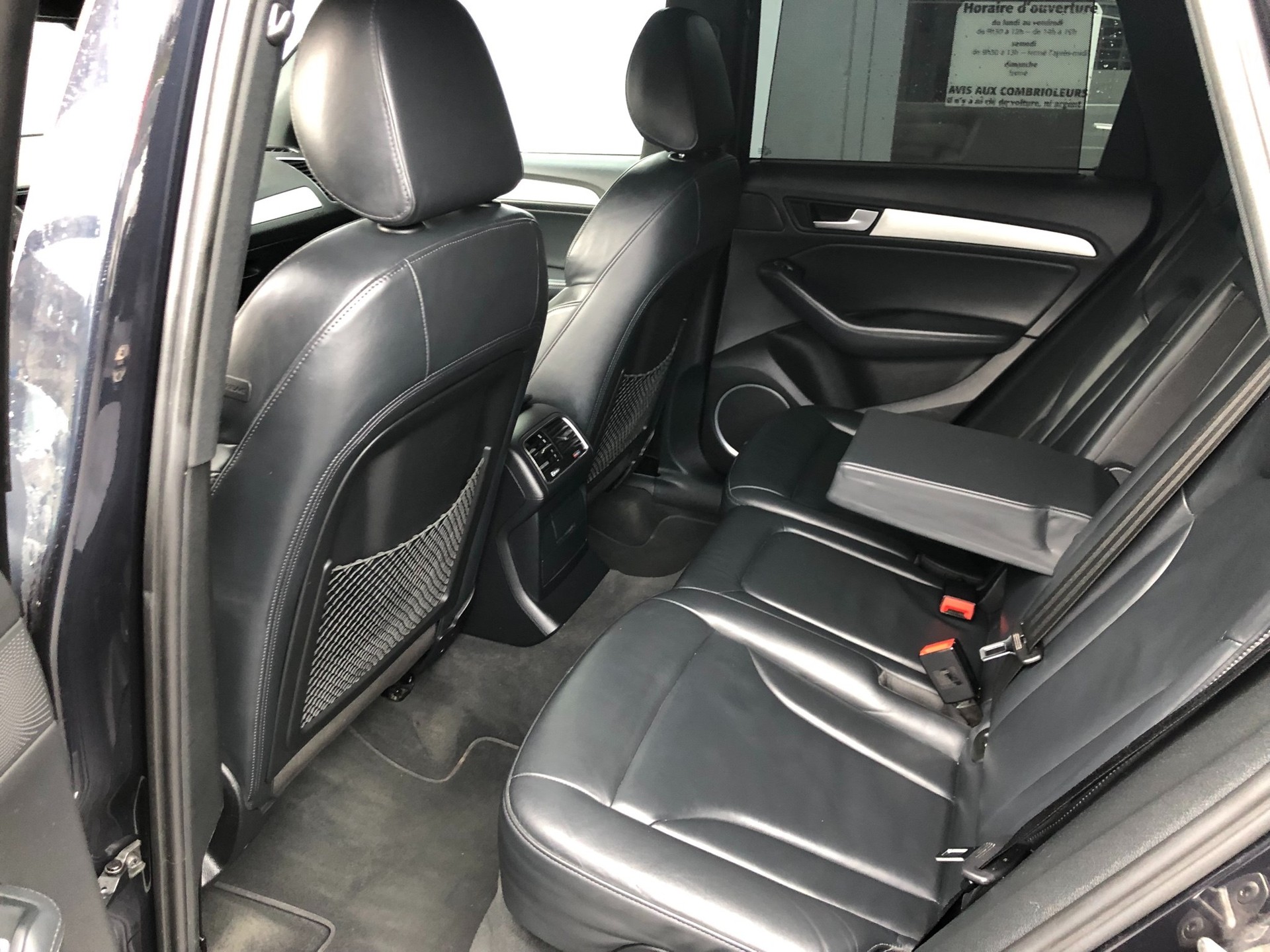 AUDI Q5 2.0 TDI quattro S-tronic S-Line-image-6