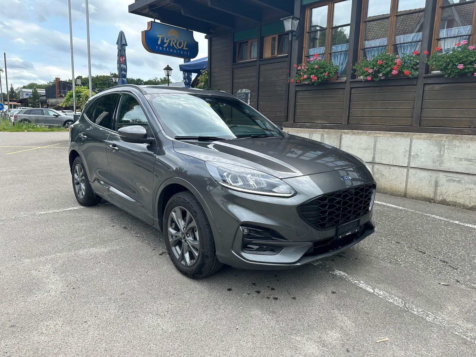FORD Kuga 2.5 PHEV ST-Line 2WD-image-0