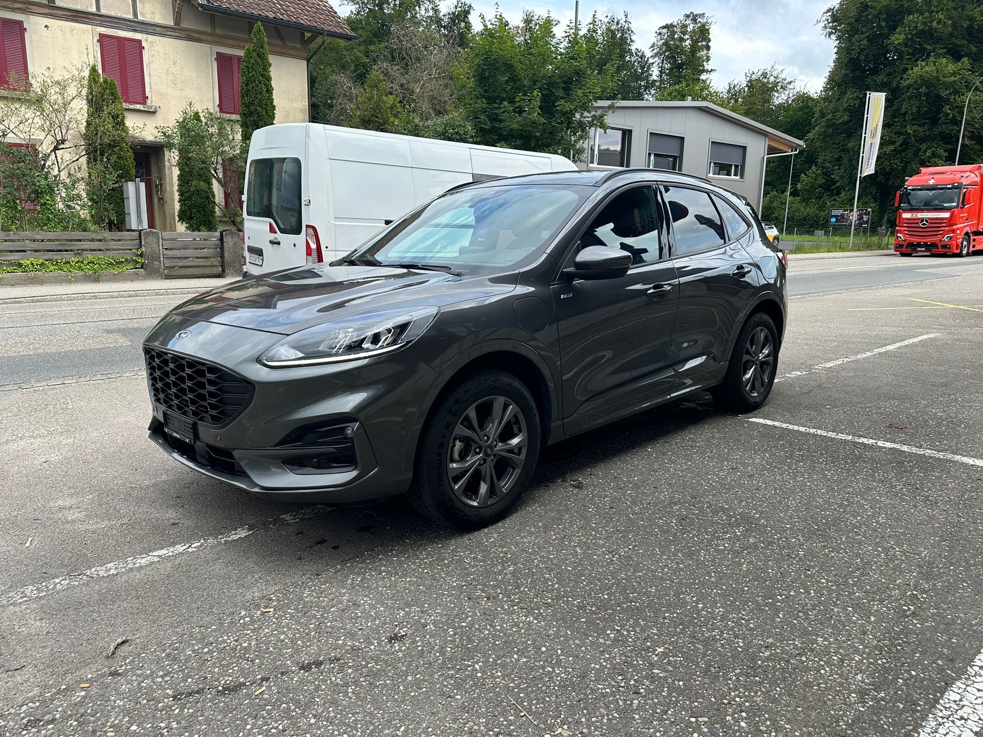 FORD Kuga 2.5 PHEV ST-Line 2WD-image-1