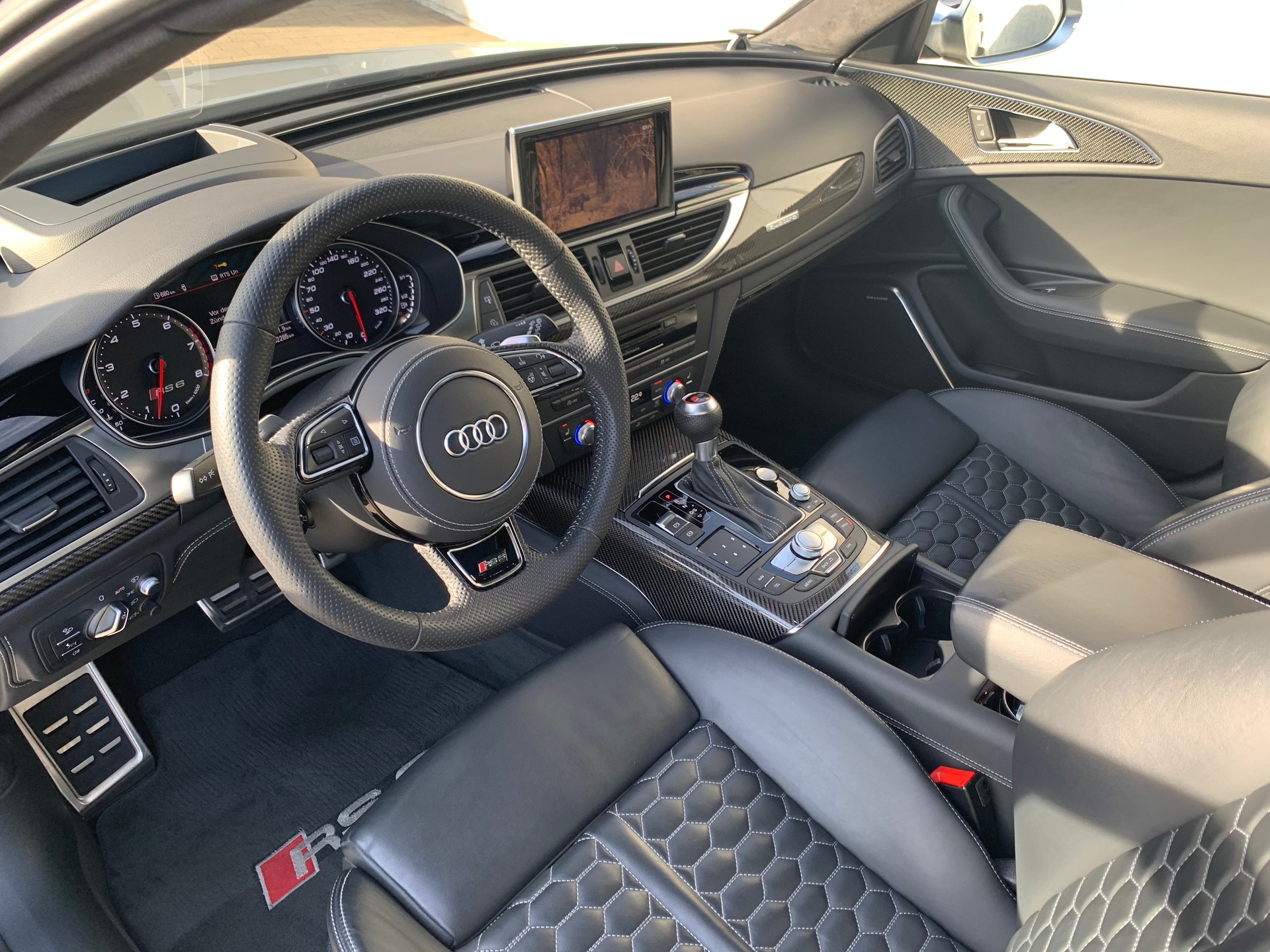 AUDI RS6 Avant 4.0 TFSI V8 quattro Tiptronic - LP CHF 210'000-image-2