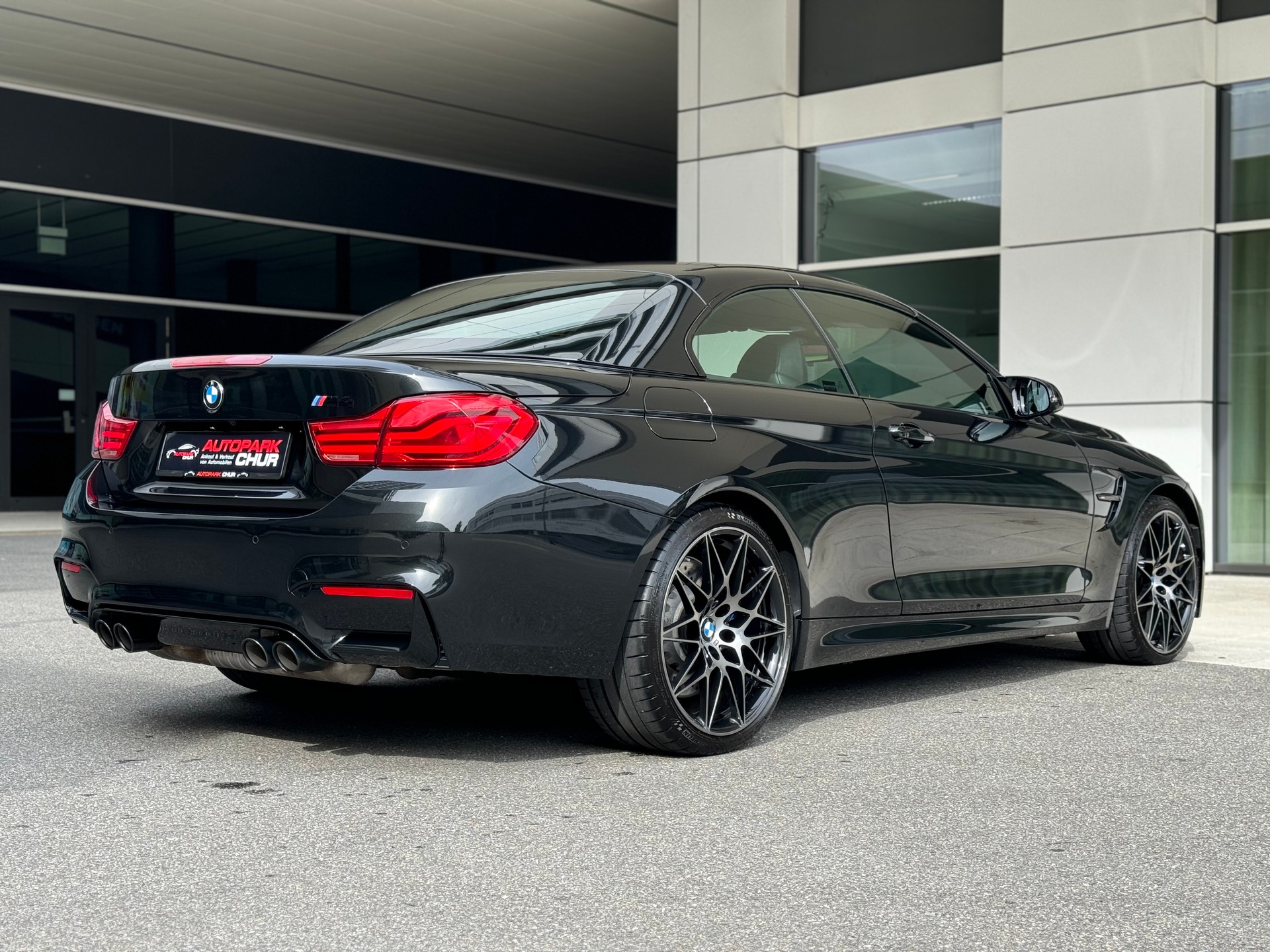 BMW M4 Cabriolet Competition DKG-image-7