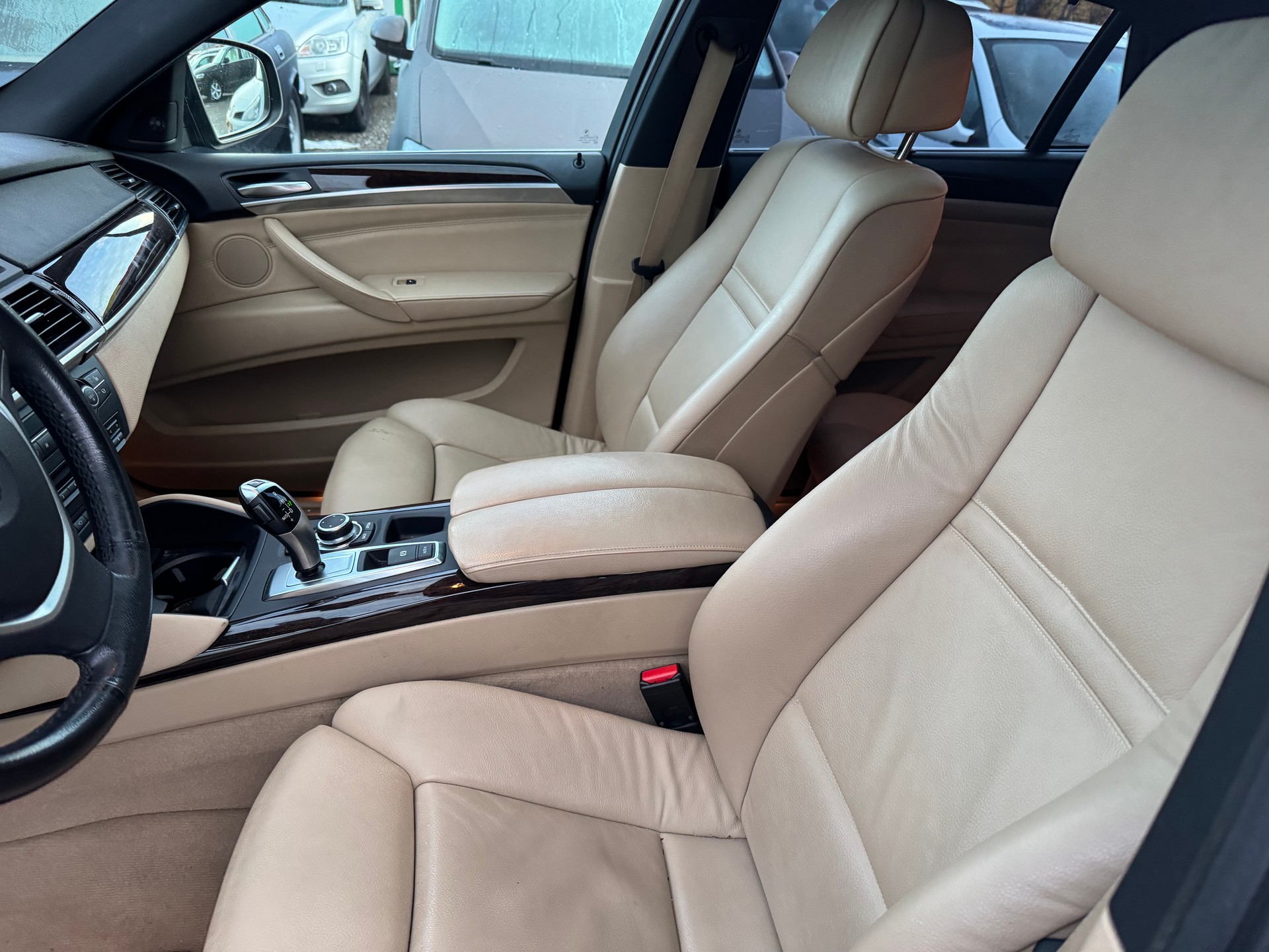 BMW X6 xDrive 50i Steptronic-image-7