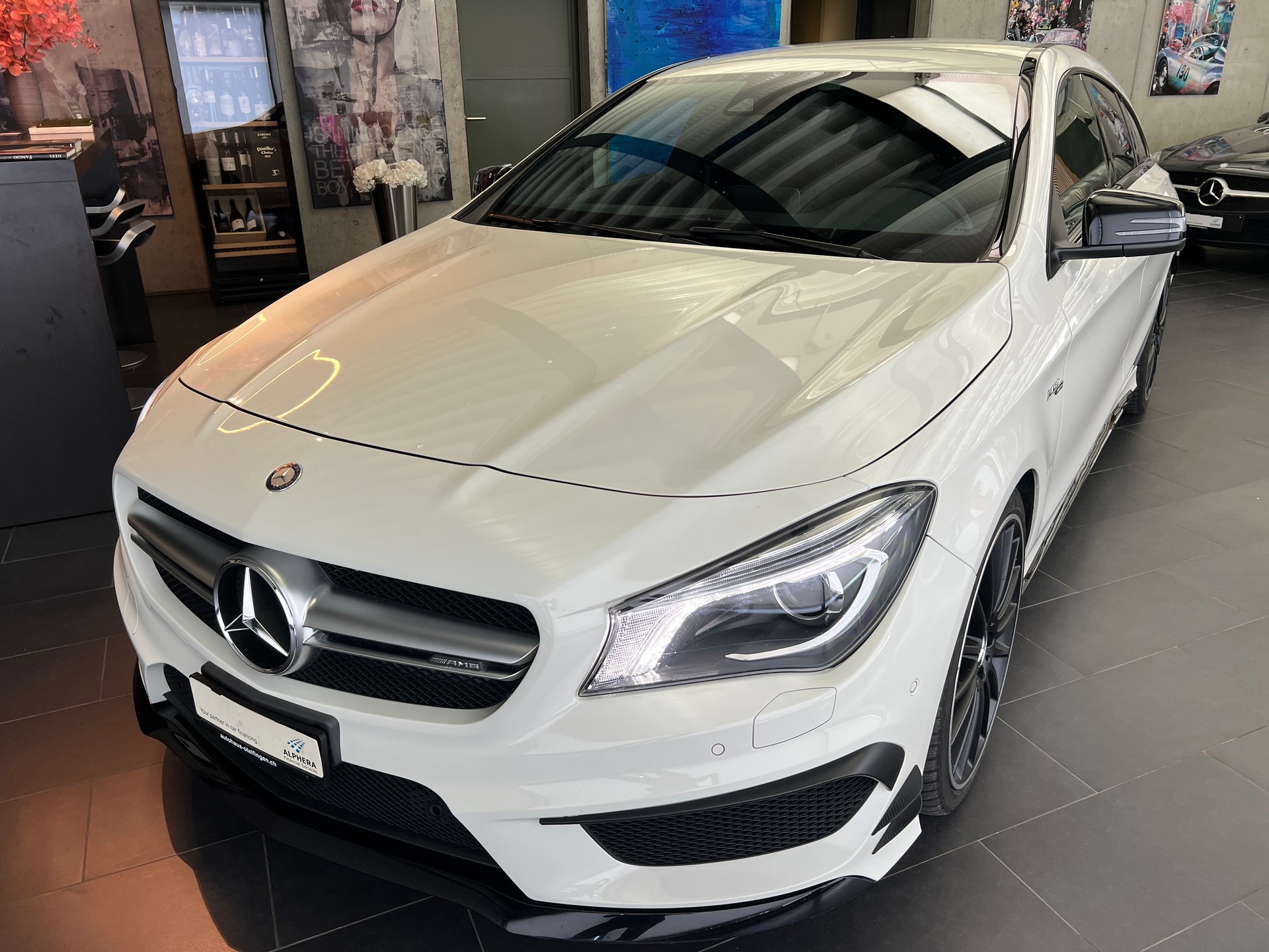 MERCEDES-BENZ CLA Shooting Brake 45 AMG 4Matic Speedshift-image-6