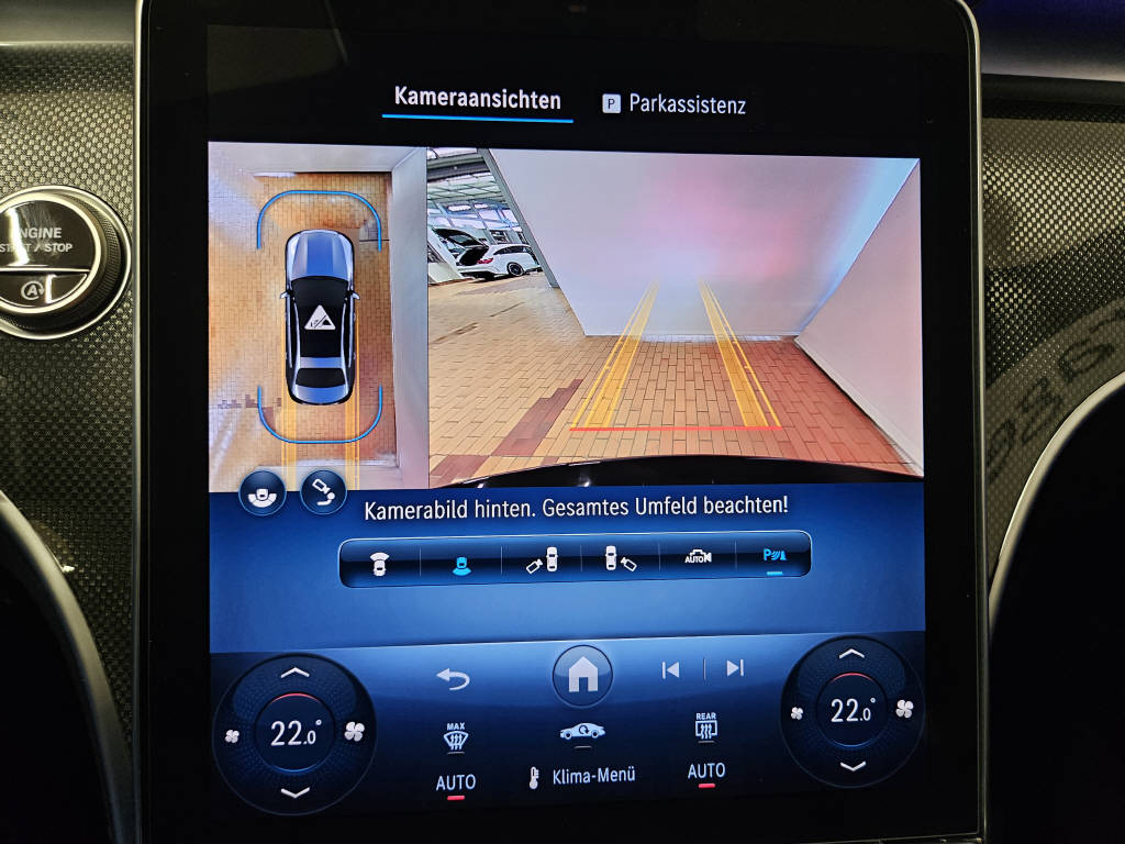 MERCEDES-BENZ C 220 d 4Matic Limousine AMG Line Swiss Star-image-11