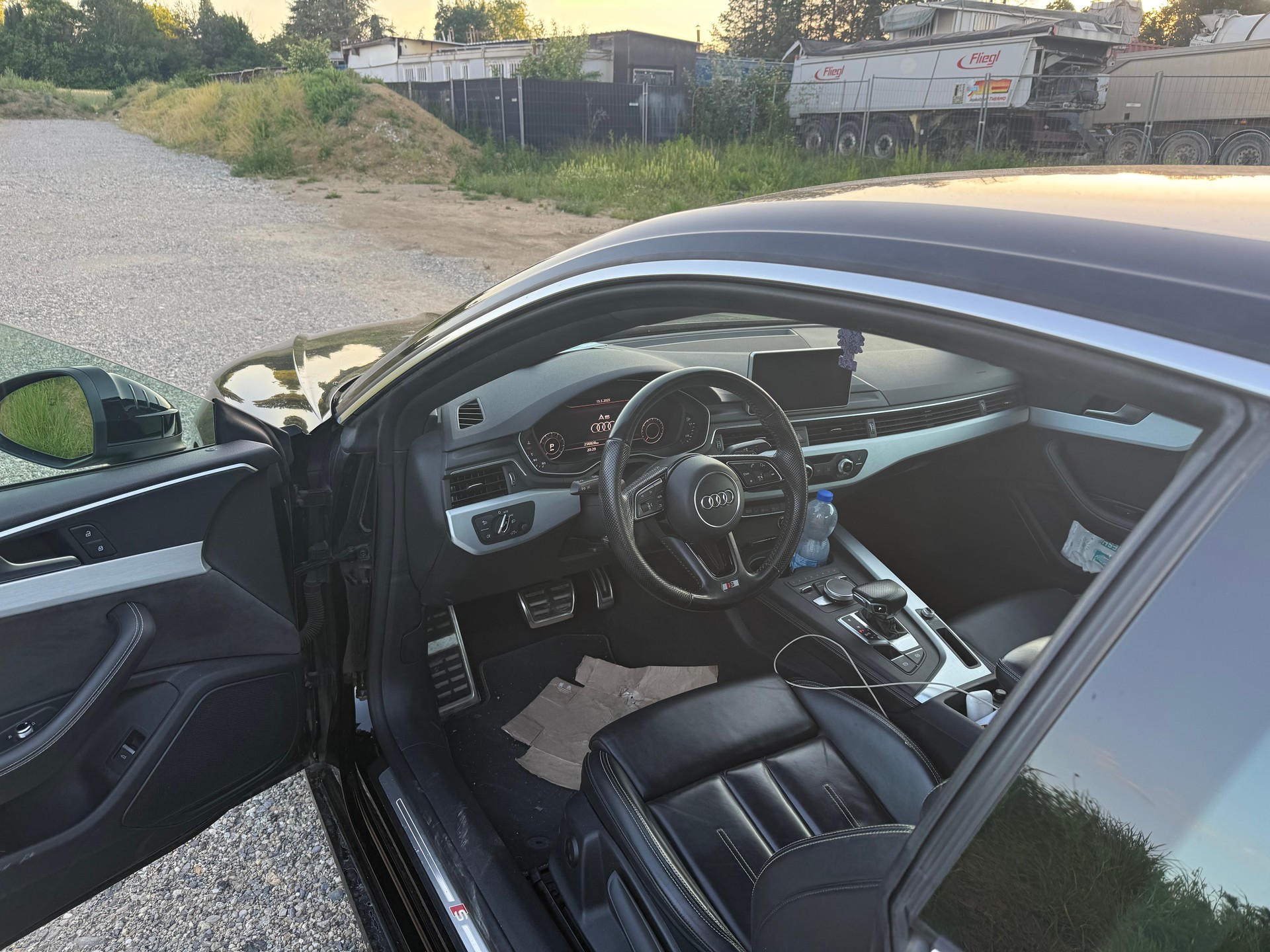 AUDI A5 Coupé 2.0 TFSI S-tronic-image-9