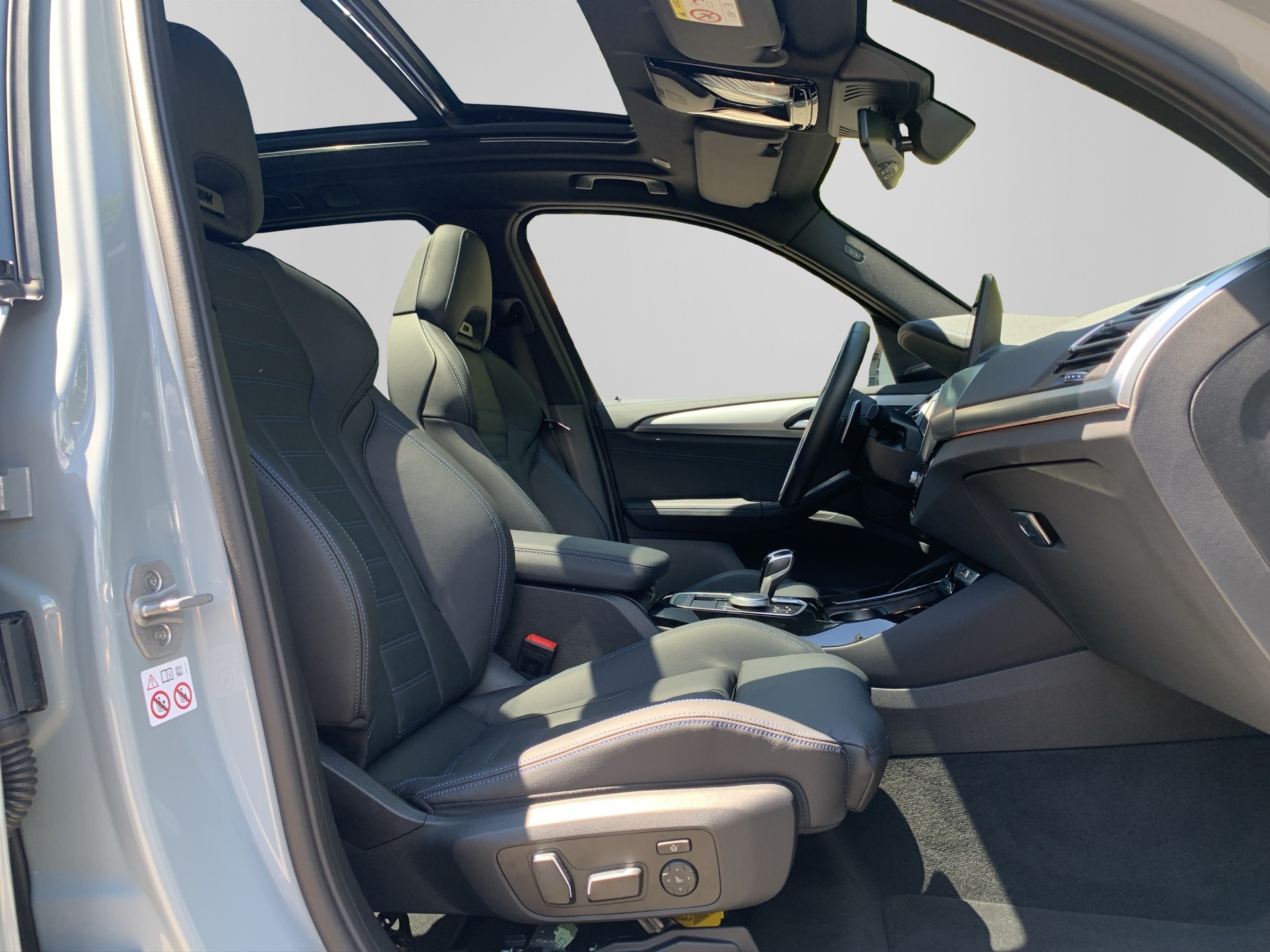 BMW X3 M40d-image-17