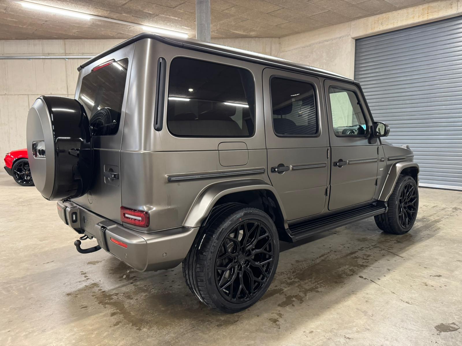 MERCEDES-BENZ G 400 d Stronger Than Time Edition 9G-Tronic-image-6